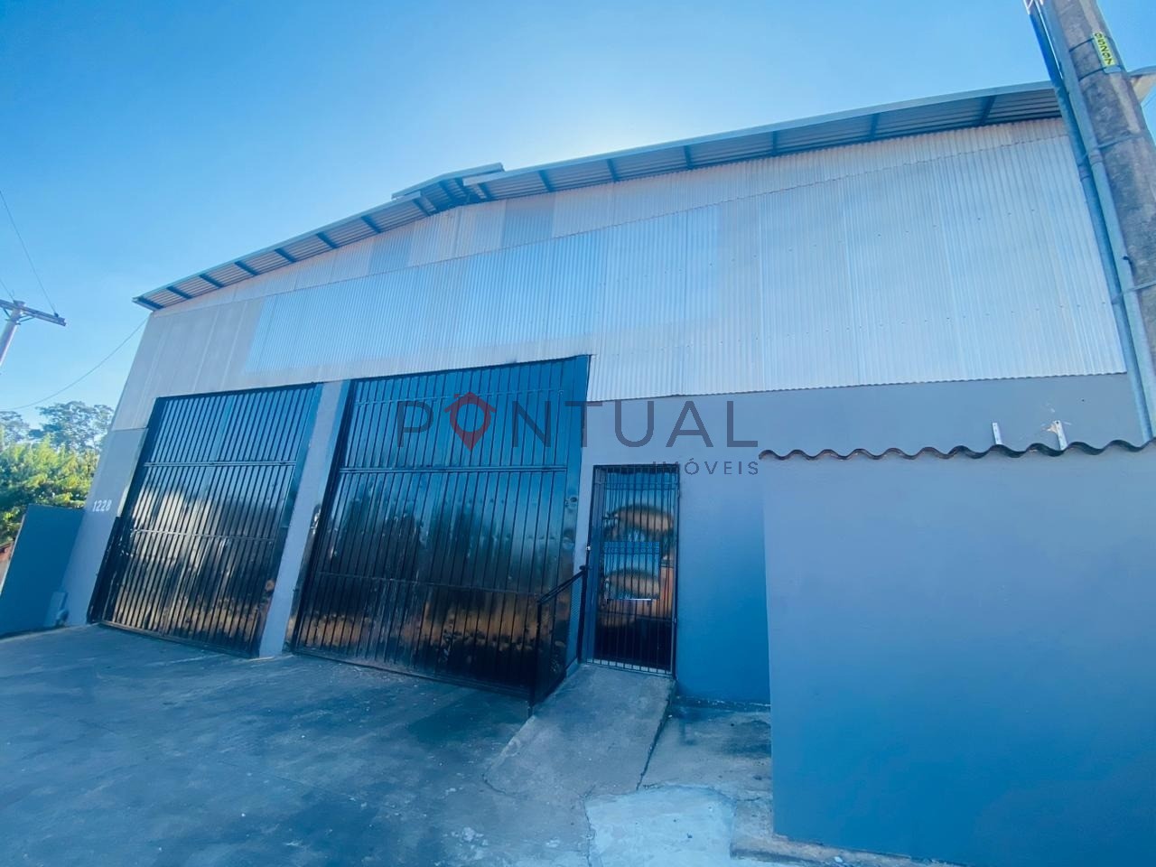 Alugue agora um barracão comercial de 1.200m² no Alto Cafezal, Marília-SP