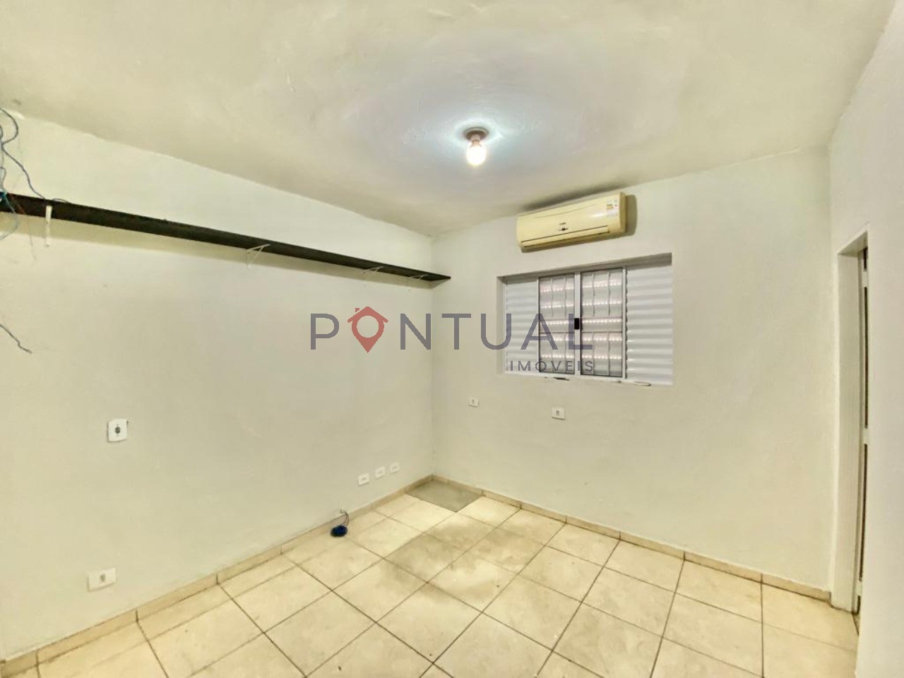 Alugue agora um barracão comercial de 1.200m² no Alto Cafezal, Marília-SP