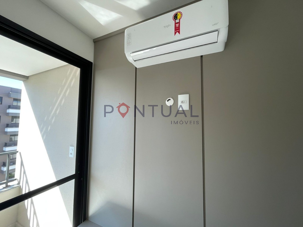 Locação de Apartamento de Luxo no Parque das Industrias - Marília-SP: 2 Quartos, 1 Suíte, Varanda Gourmet - Visite já!