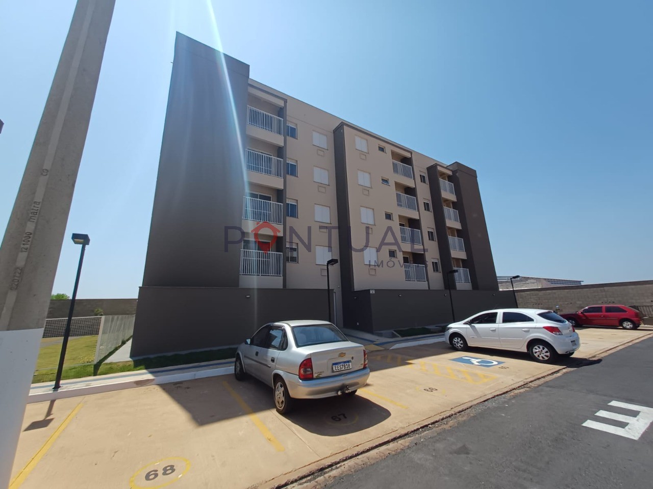 Apartamento para alugar no condomínio residencial maia star 