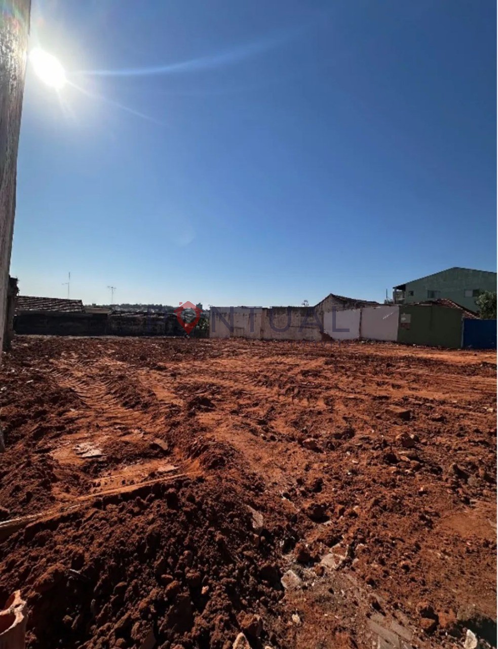 Excelente oportunidade de investimento: terreno à venda no bairro Palmital, Marília-SP, com 800m² de área!