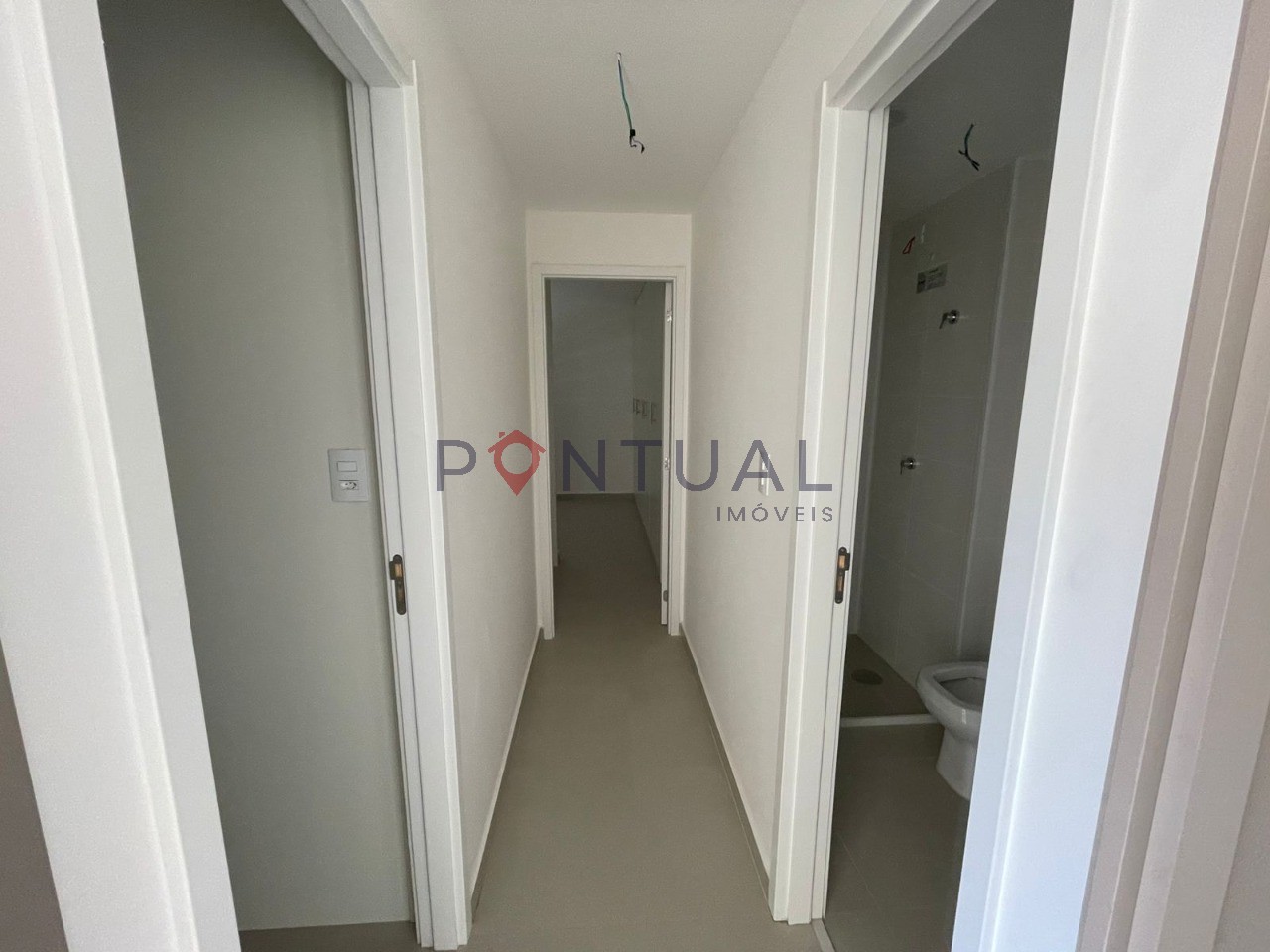 Locação de Apartamento de Luxo no Parque das Industrias - Marília-SP: 2 Quartos, 1 Suíte, Varanda Gourmet - Visite já!