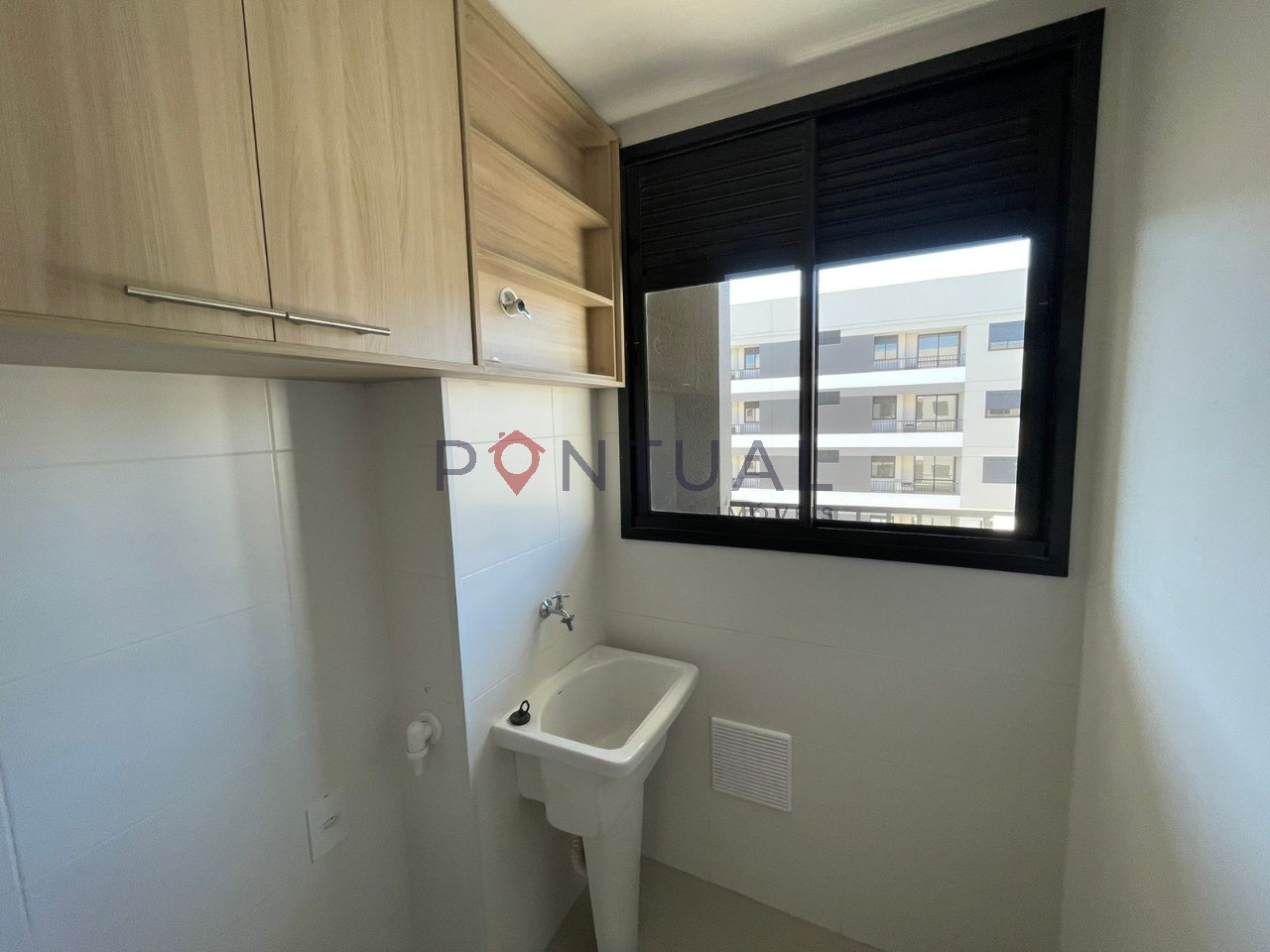 Locação de Apartamento de Luxo no Parque das Industrias - Marília-SP: 2 Quartos, 1 Suíte, Varanda Gourmet - Visite já!