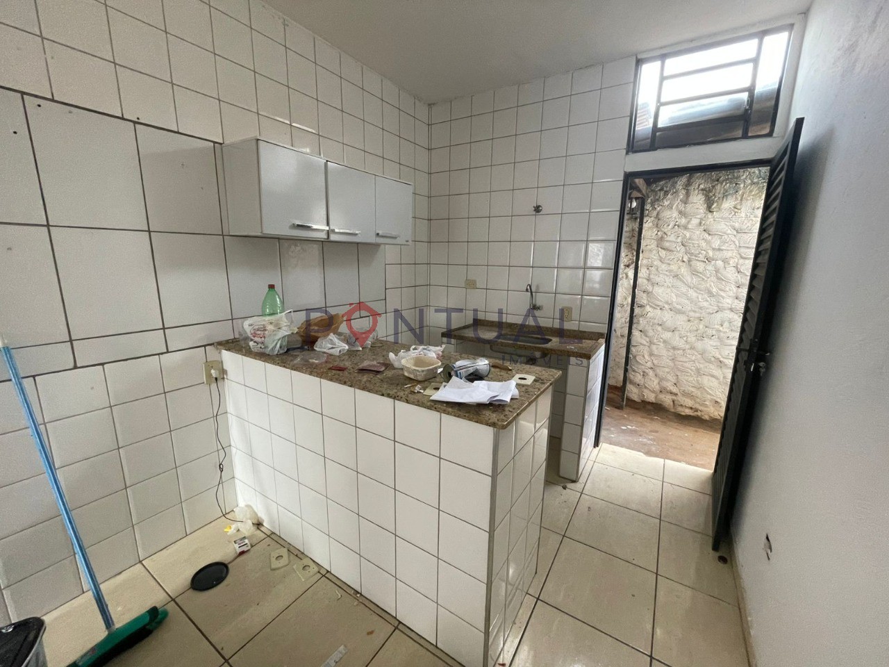 Casa para locação no bairro jardim acapulco,marília.