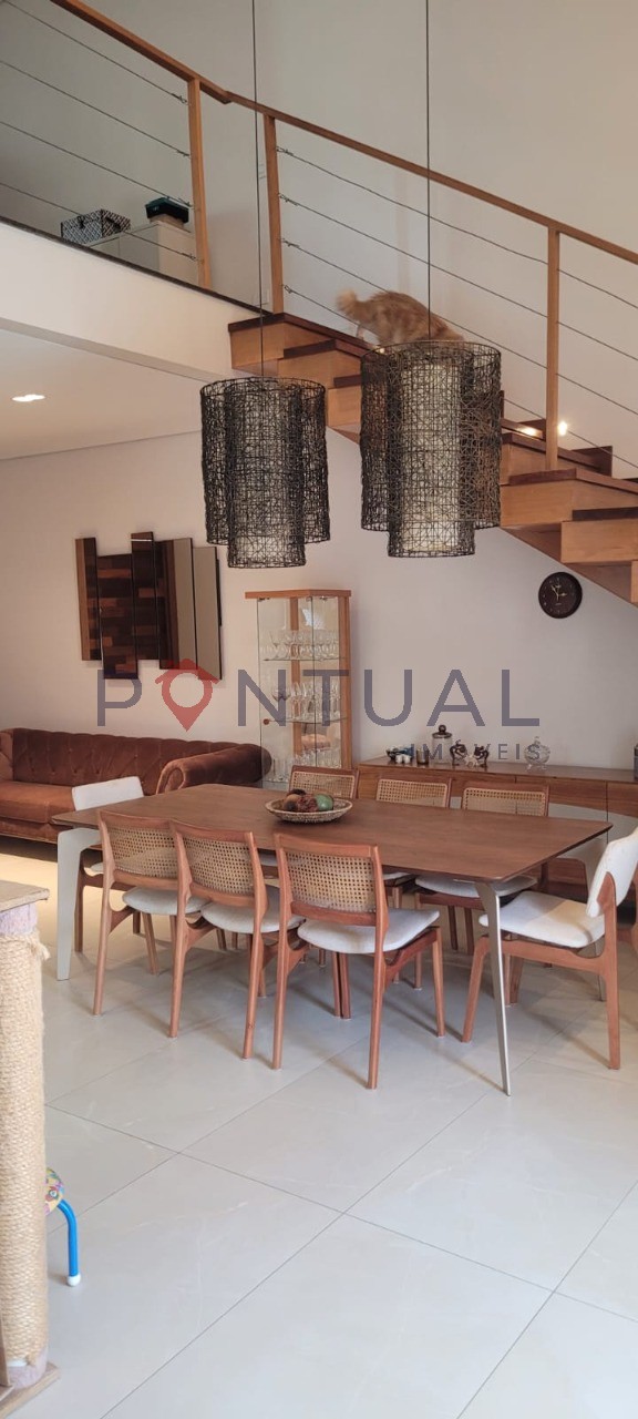 Casa à venda no Condomínio Village Damha, Marília ? 3 dorms (2 suítes), 192 m², piscina e energia solar Pontual Imóveis