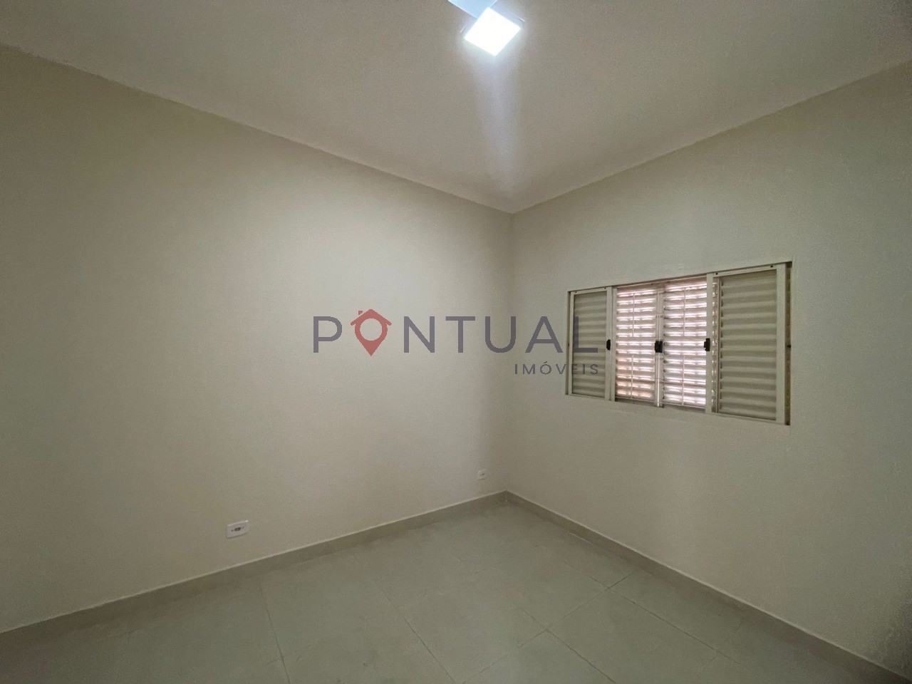Casa para locação em marília-sp, jardim esplanada!