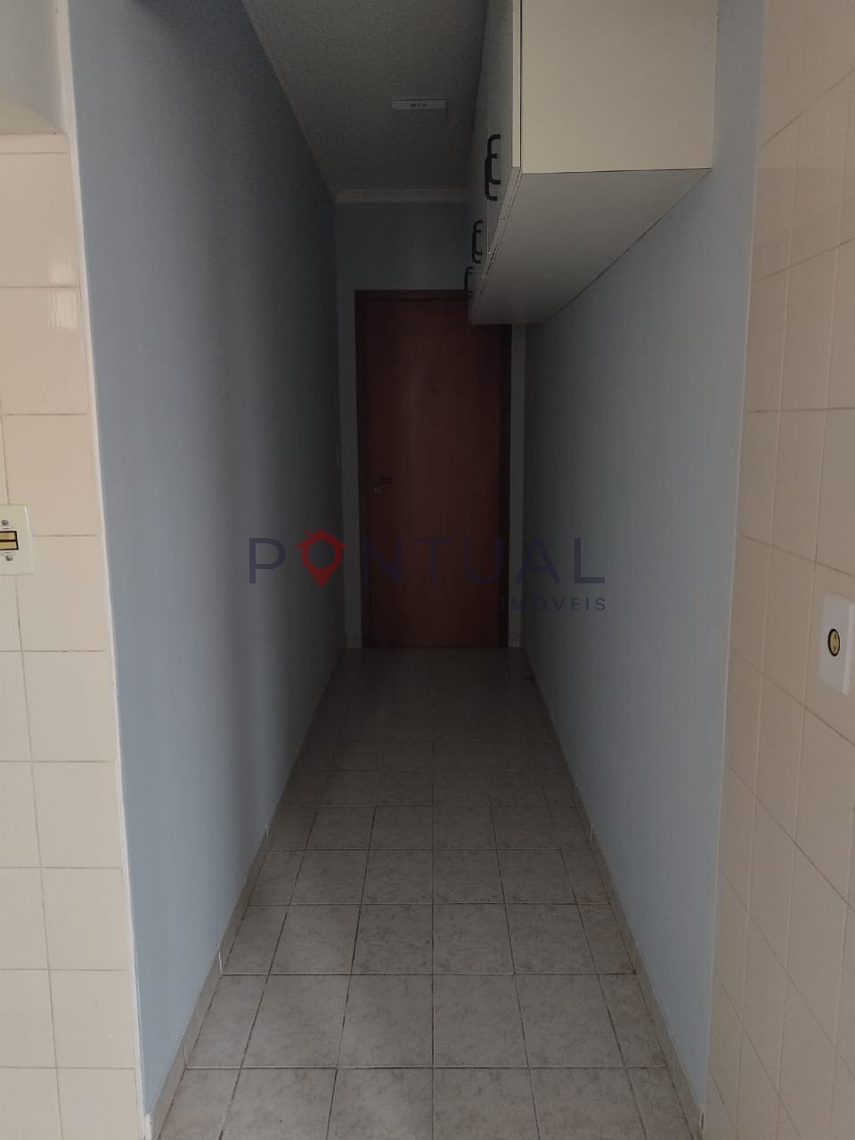 Apartamento de 3 quartos no Alto Cafezal: 1 suíte, 1 sala, 2 banheiros, 4 vagas na cidade de Marília-SP - 130m²