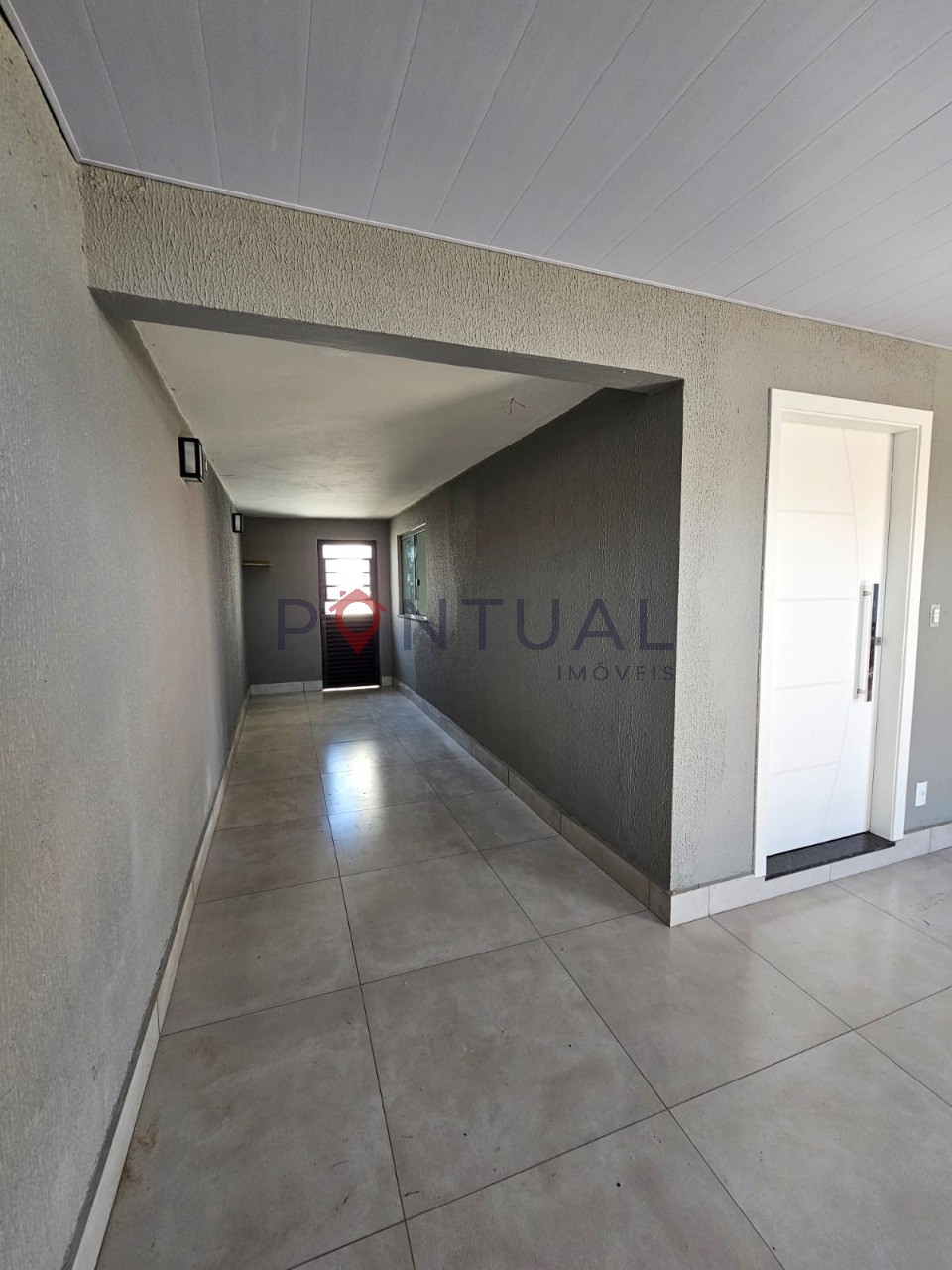 Casa à venda em Marília-SP no Bairro Nova Marília toda reformada. Venha visitar!
