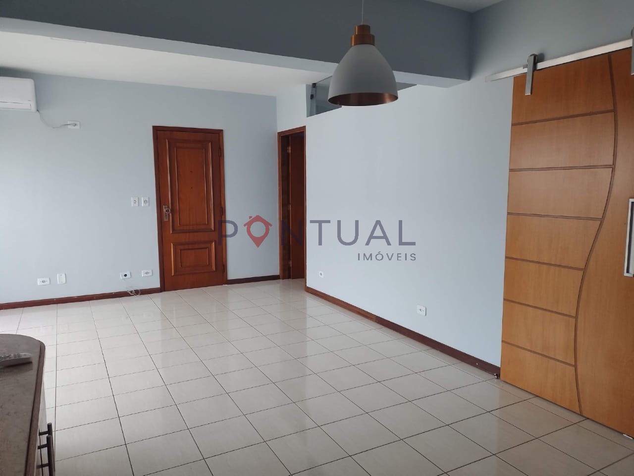 Apartamento de 3 quartos no Alto Cafezal: 1 suíte, 1 sala, 2 banheiros, 4 vagas na cidade de Marília-SP - 130m²