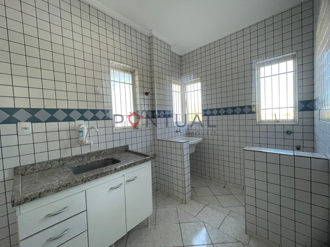 Alugue já este apartamento moderno no jardim araxá, marília-