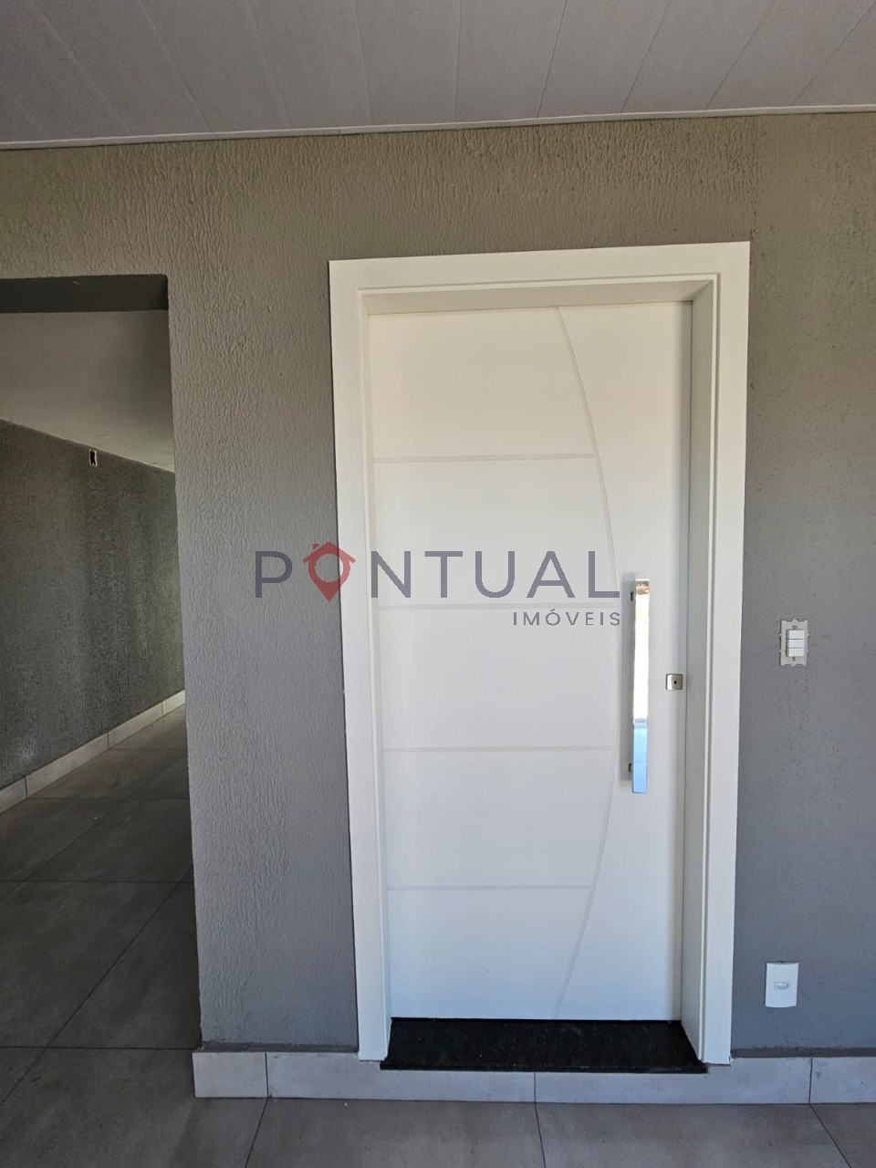 Casa à venda em Marília-SP no Bairro Nova Marília toda reformada. Venha visitar!