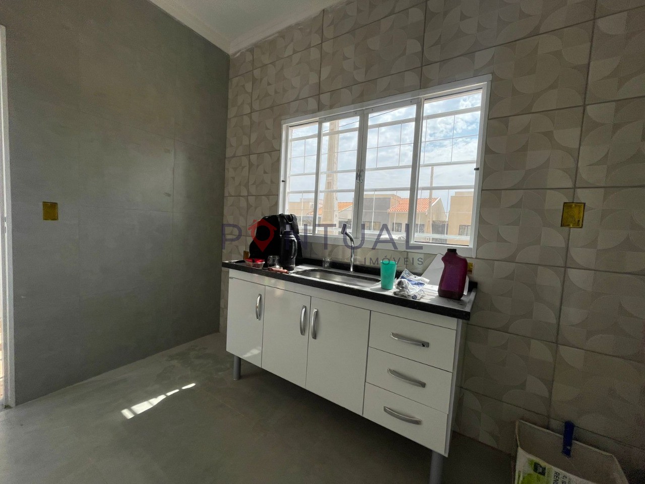 Imperdível! Casa em condomínio à venda em Marília-SP, Jd. Santa Antonieta: 2 quartos, sala, banheiro, garagem, 50m².