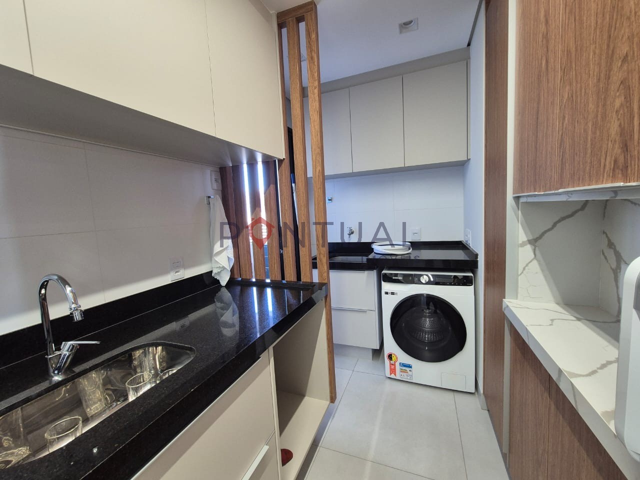 Aluguel de Apartamento em Marília-SP, Bairro Barbosa: 2 Quartos, 2 Suítes, Sala, 3 Banheiros, 1 Vaga, 83m². Confira!