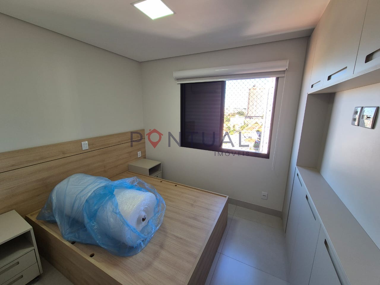 Aluguel de Apartamento em Marília-SP, Bairro Barbosa: 2 Quartos, 2 Suítes, Sala, 3 Banheiros, 1 Vaga, 83m². Confira!