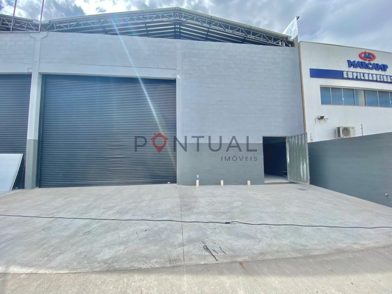 Barracão comercial para locação em Marília-SP, Jardim Santa Antonieta: 2 banheiros, 4 vagas, 650m²