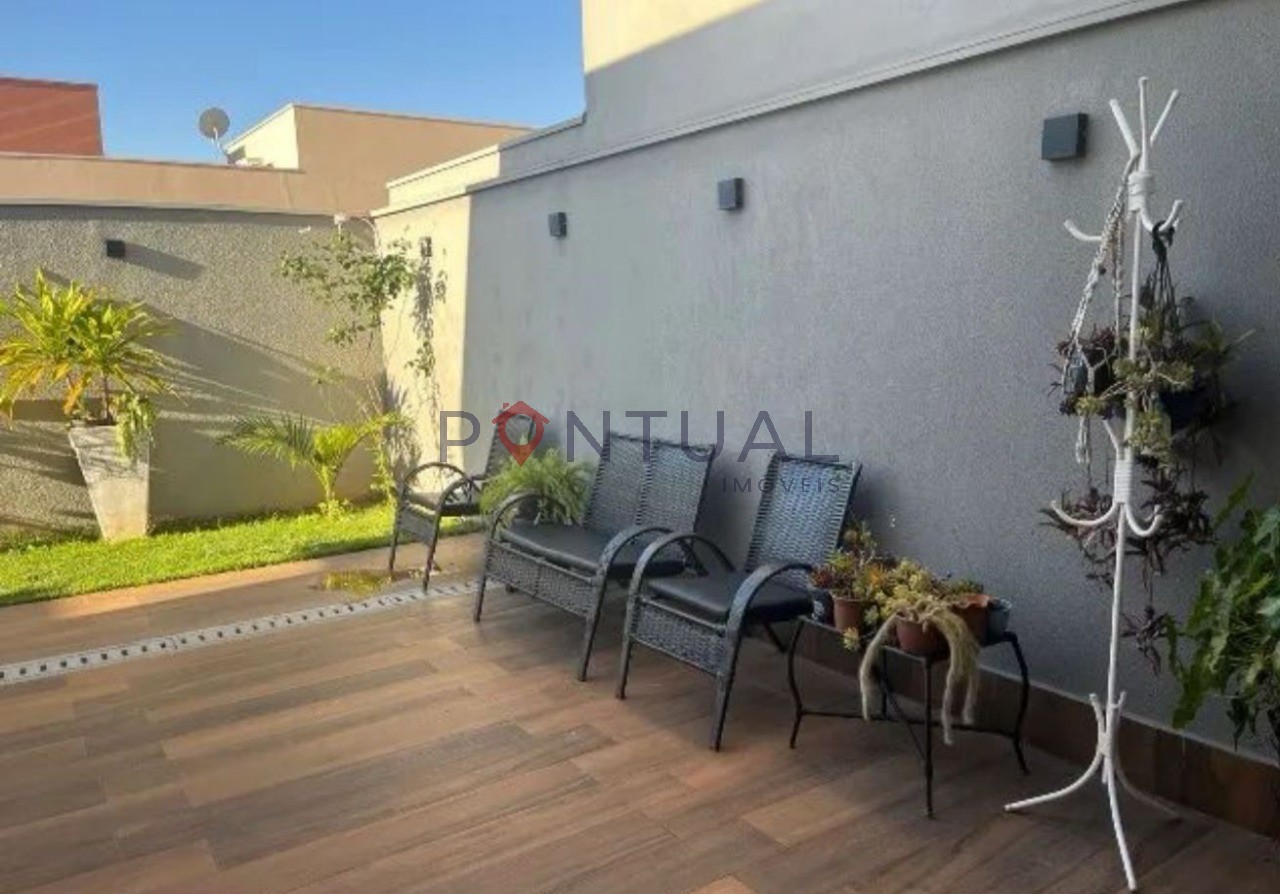 Linda casa à venda no Verana Parque Alvorada em Marília