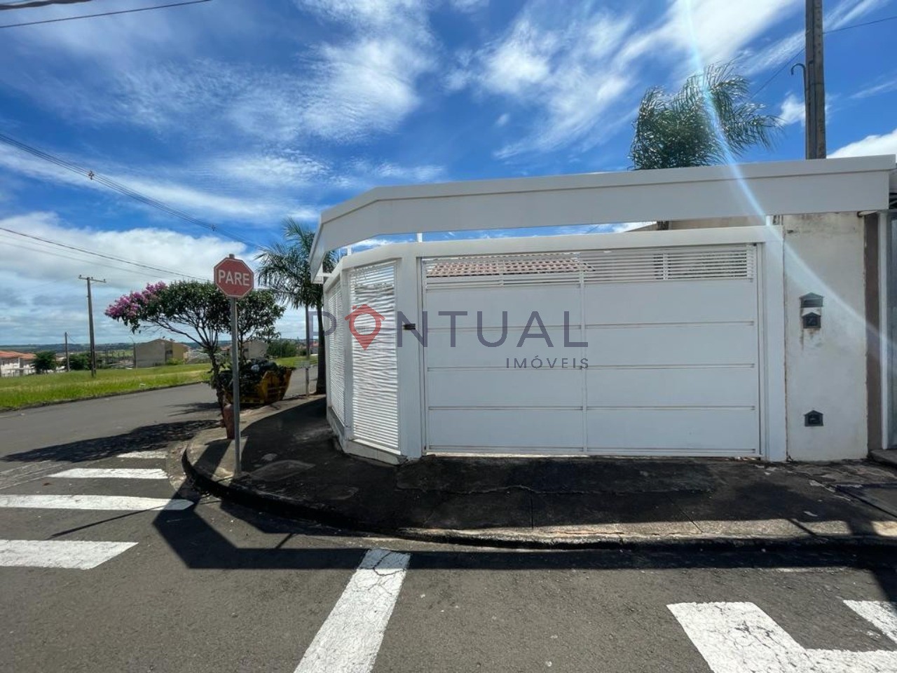 Casa para locação em marília-sp: 2 quartos, 1 sala, 1 banhei