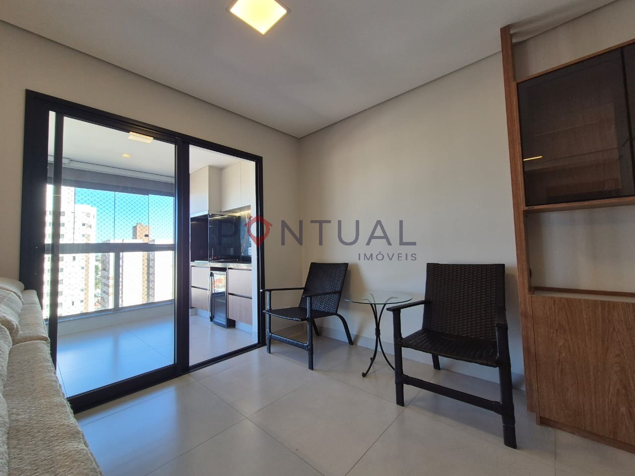 Aluguel de Apartamento em Marília-SP, Bairro Barbosa: 2 Quartos, 2 Suítes, Sala, 3 Banheiros, 1 Vaga, 83m². Confira!