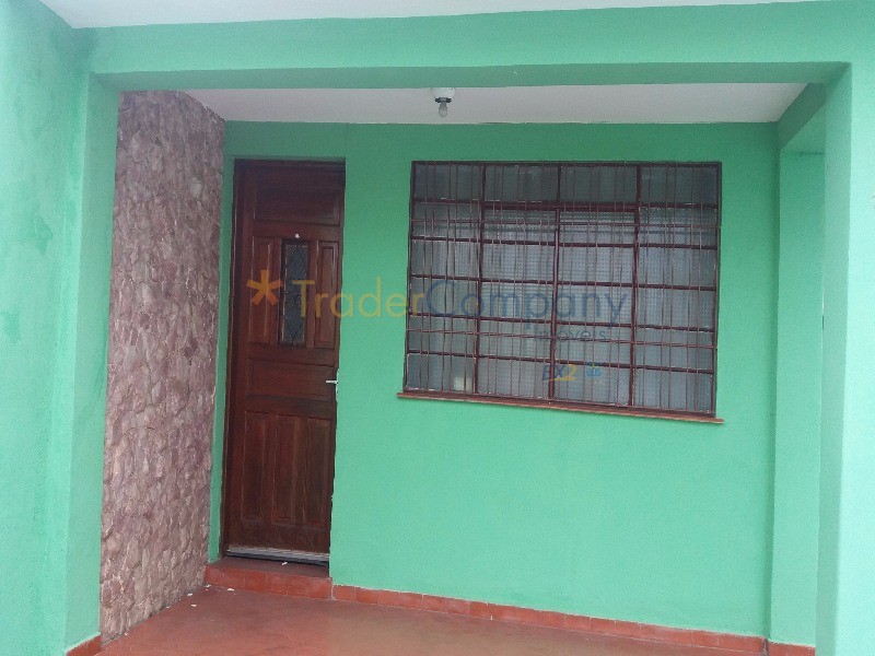 Casa à venda com 3 quartos, 150m² - Foto 2