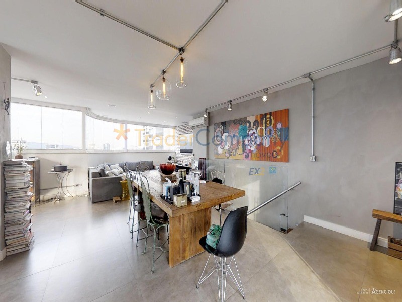 Cobertura à venda com 3 quartos, 318m² - Foto 2