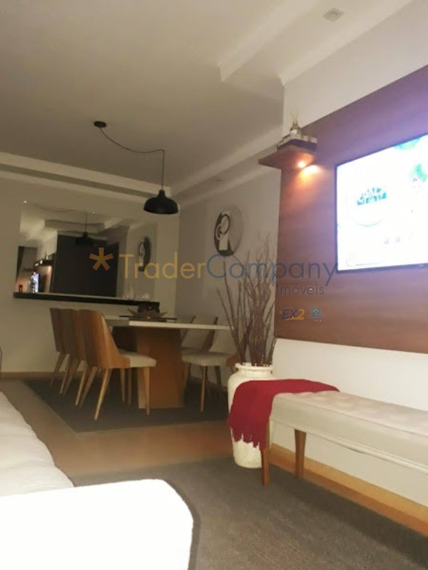 Apartamento à venda com 3 quartos, 73m² - Foto 4