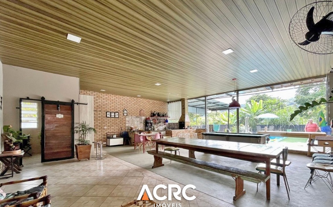 Terreno com 02 casas e galpão para venda no bairro Belchior Central em Blumenau | ACRC Imóveis — foto 4
