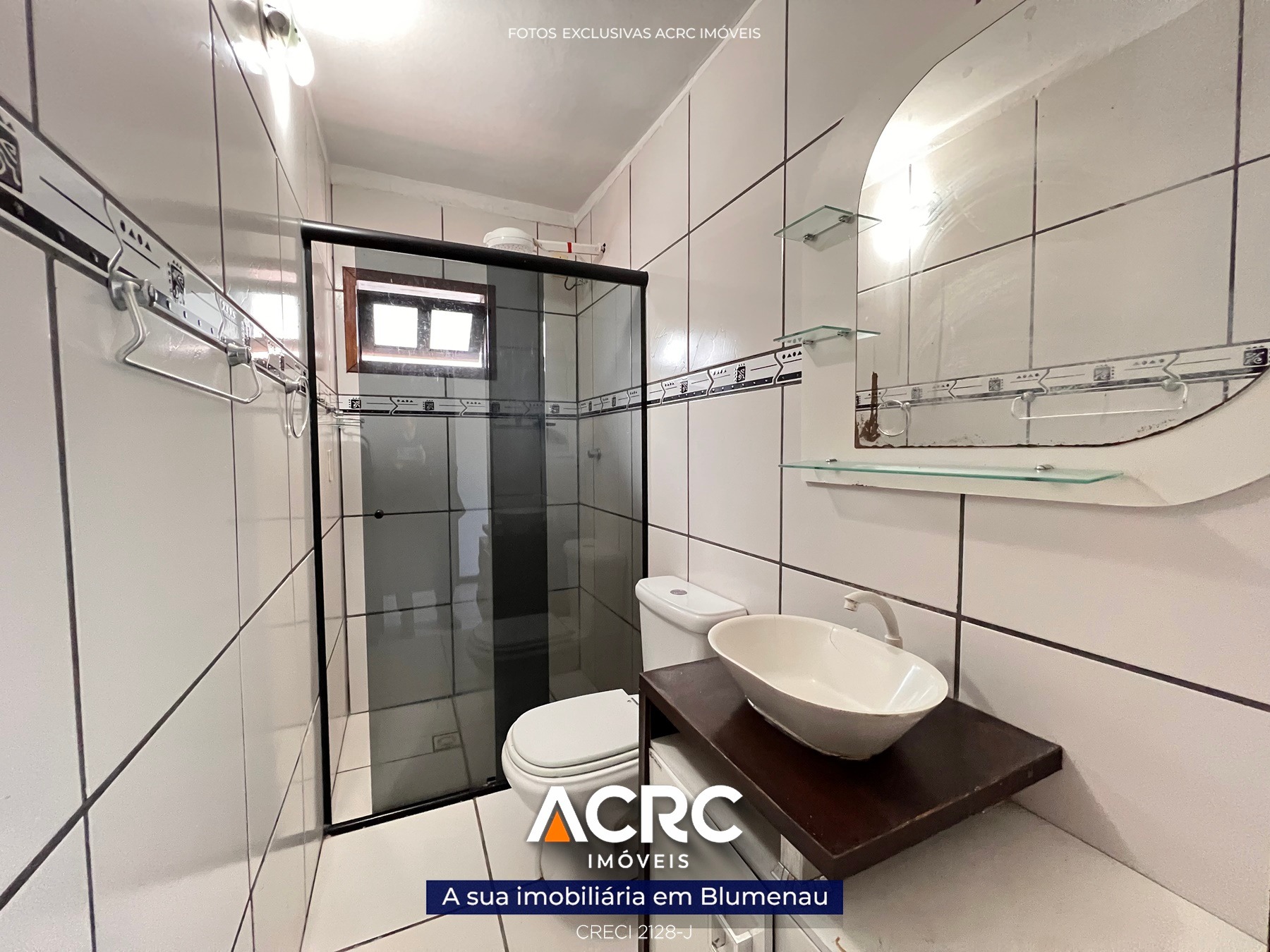 Casa semimobiliada com piscina no bairro Badenfurt | ACRC Imóveis — foto 6