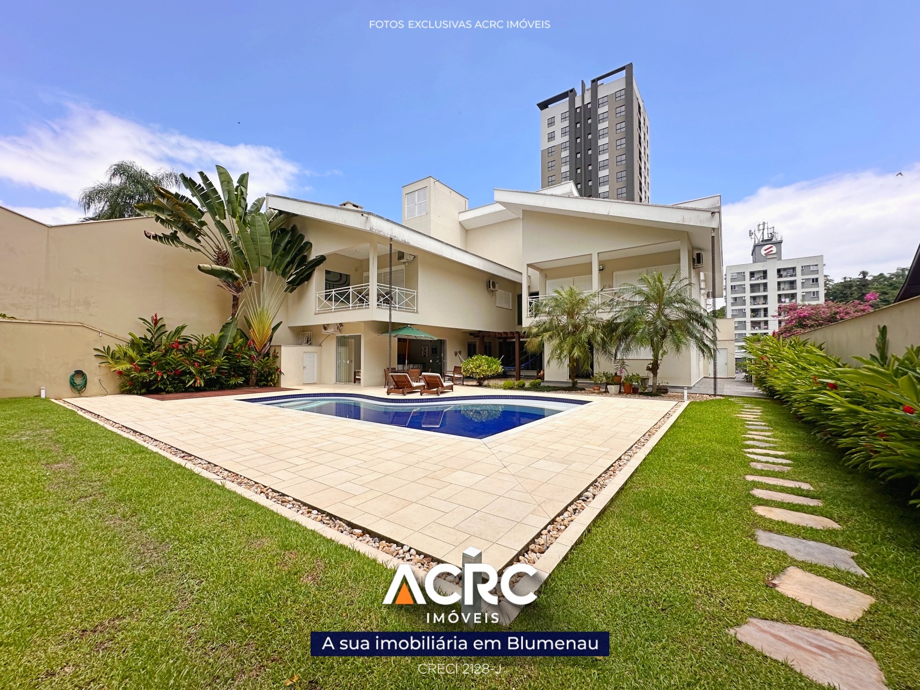 ACRC Imóveis - Casa a venda no Bairro Boa Vista - foto 1