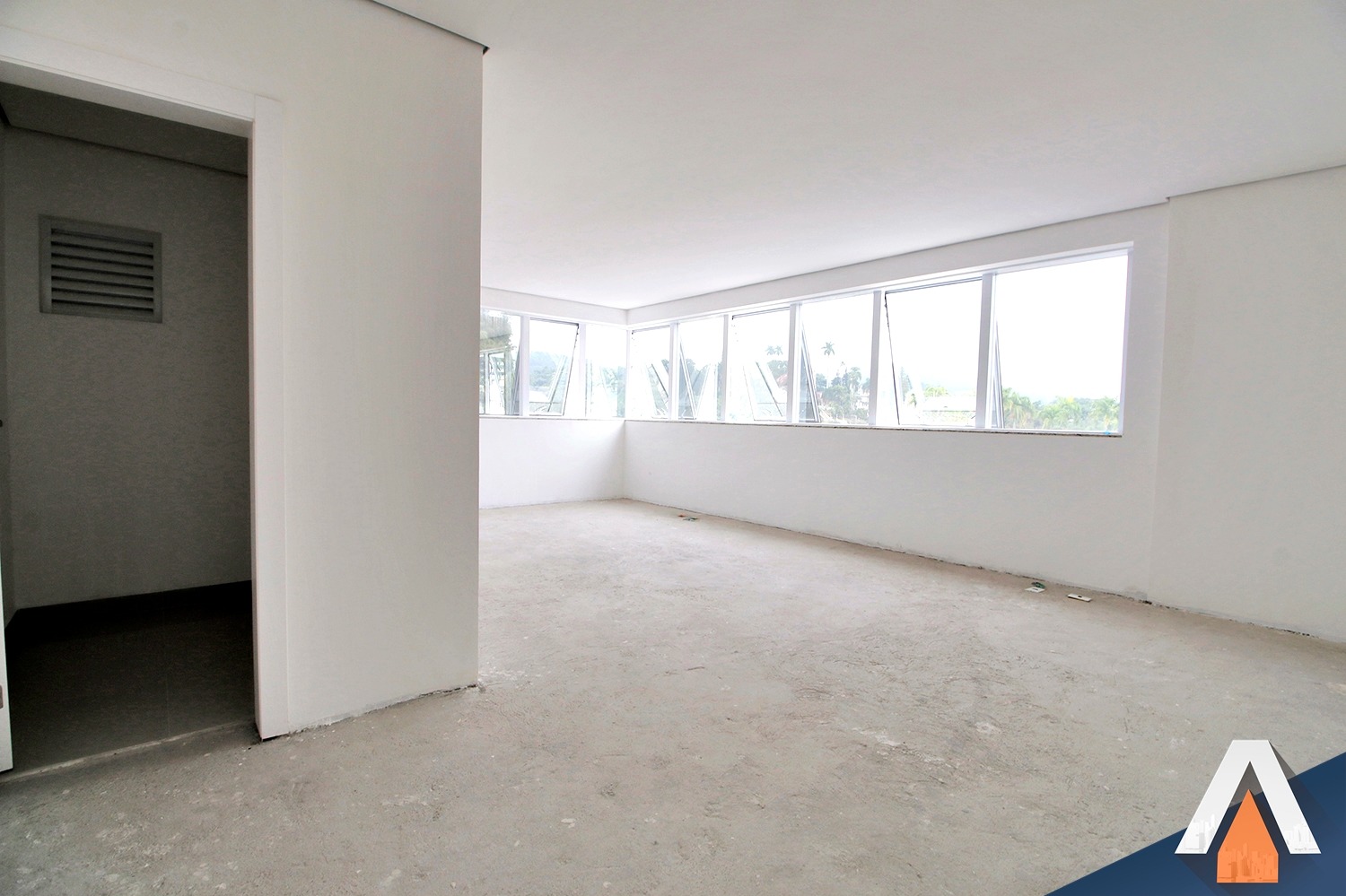 ACRC Imóveis - Sala para Venda em Blumenau no bairro Centro — foto 3