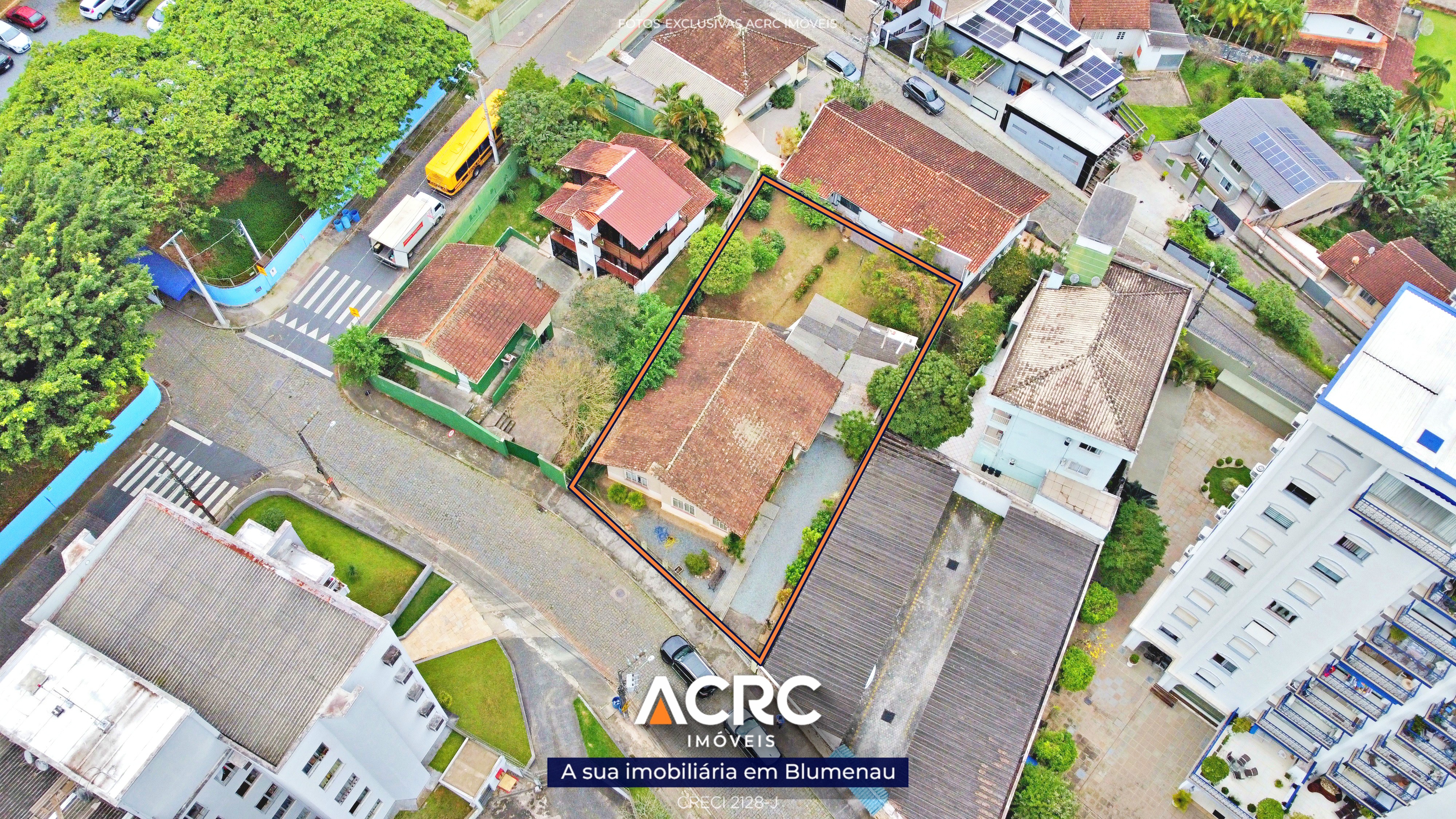 ACRC Imóveis - Terreno para Venda no Bairro Garcia - foto 1