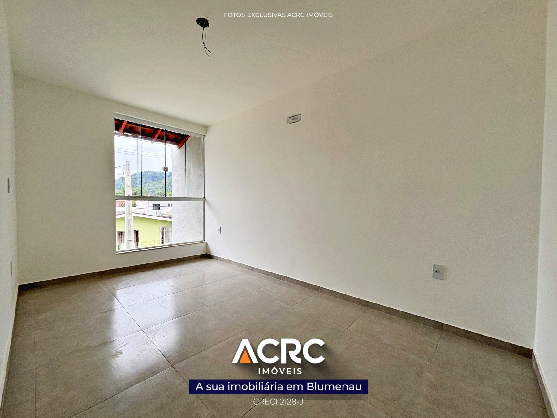 ACRC Imóveis - Sobrado para Venda no Bairro Boa Vista. — foto 3