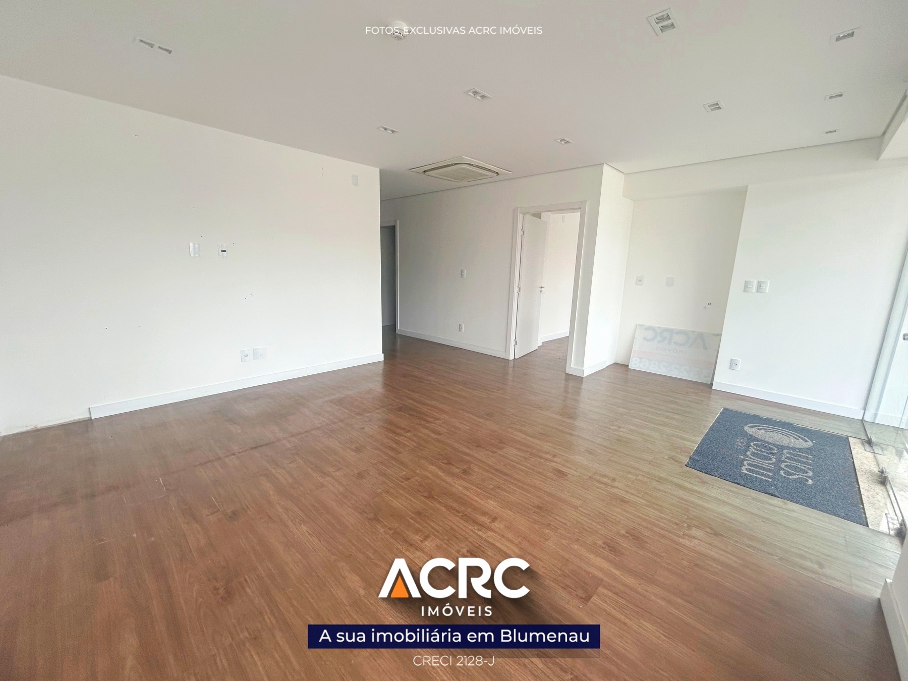 ACRC Imóveis - Loja Comercial para Venda no Bairro Centro. — foto 5