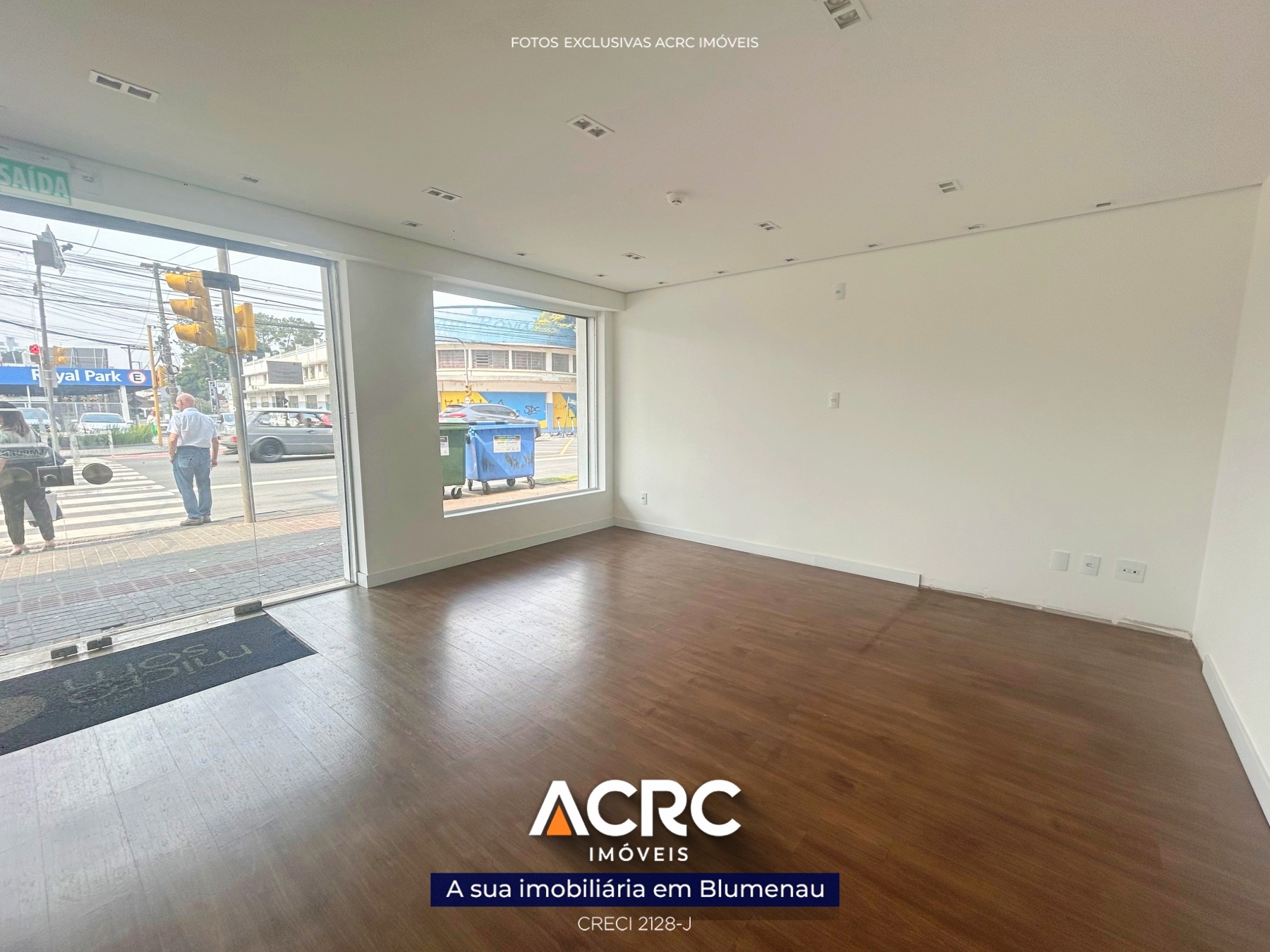 ACRC Imóveis - Loja Comercial para Venda no Bairro Centro. — foto 6