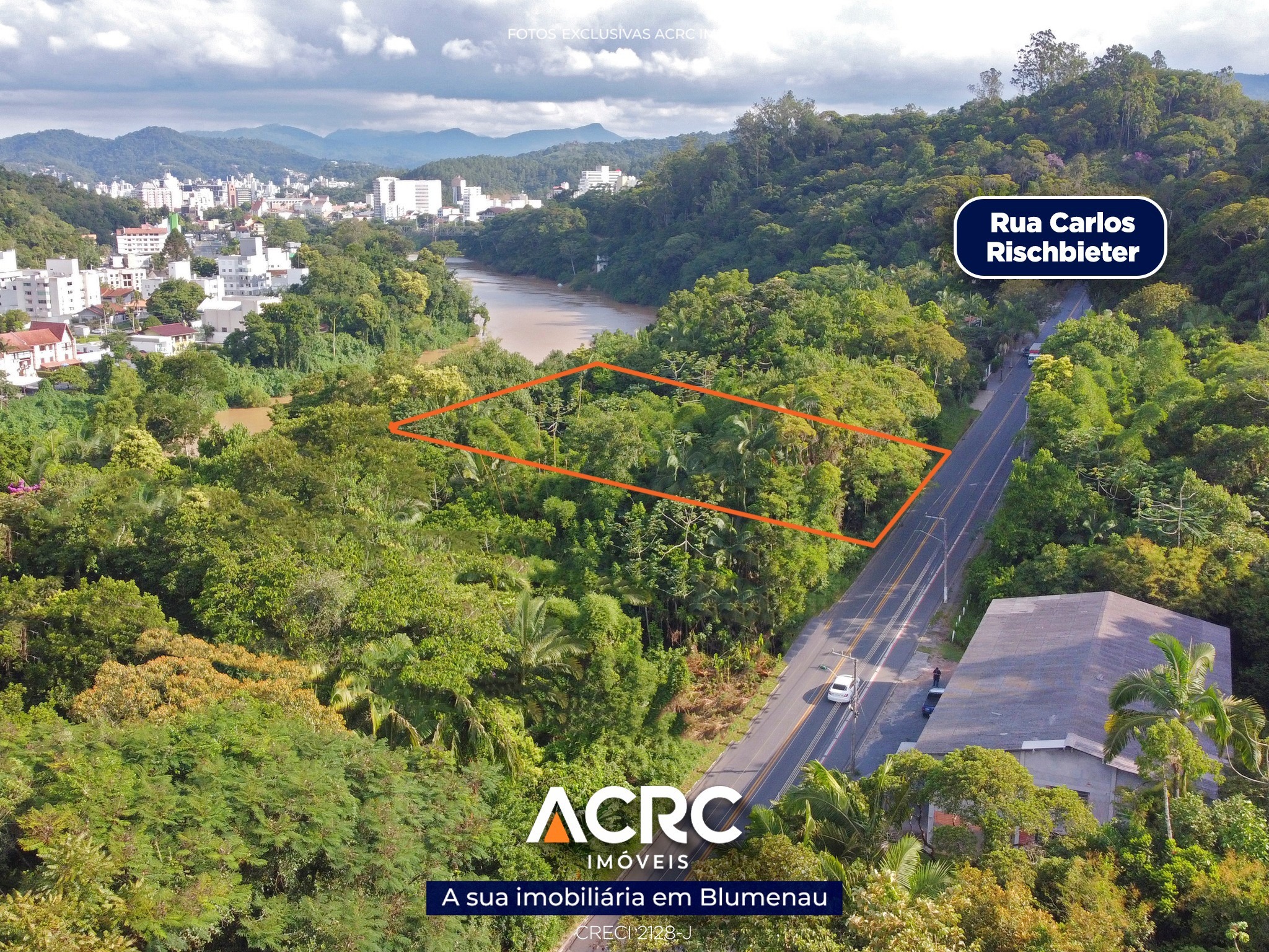 ACRC Imóveis - Terreno para Venda em Blumenau no Bairro Boa Vista. - foto 1