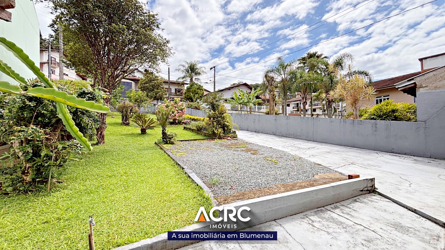 ACRC Imóveis - Terreno para Venda no Bairro Escola Agrícola - foto 1