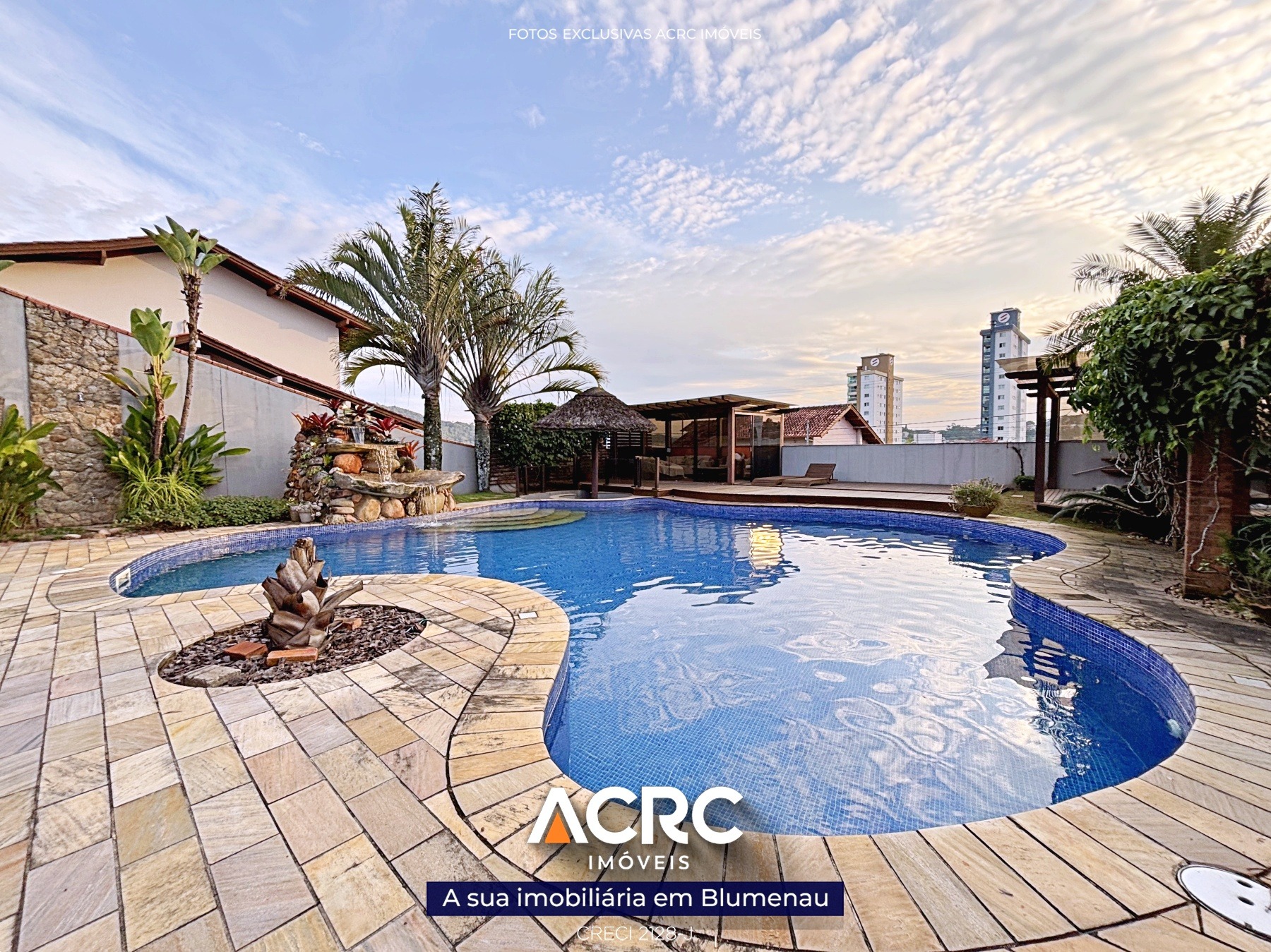 ACRC Imóveis - CA03383 - Casa para Locação no Bairro Itoupava Norte — foto 2