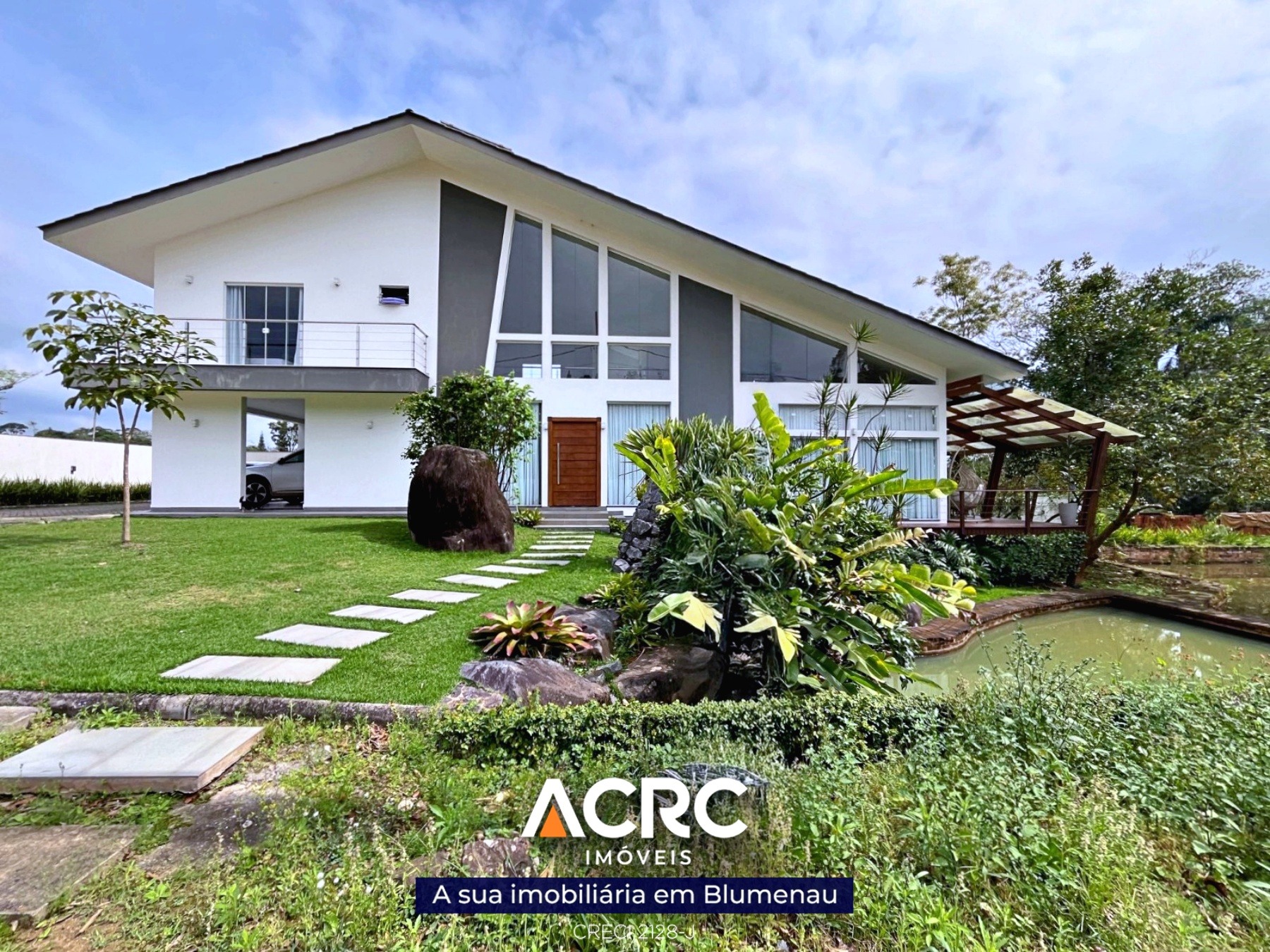 ACRC Imóveis - CA03474 - Sobrado de alto padrão de 02 andares para Locação no Bairro Badenfurt - foto 1