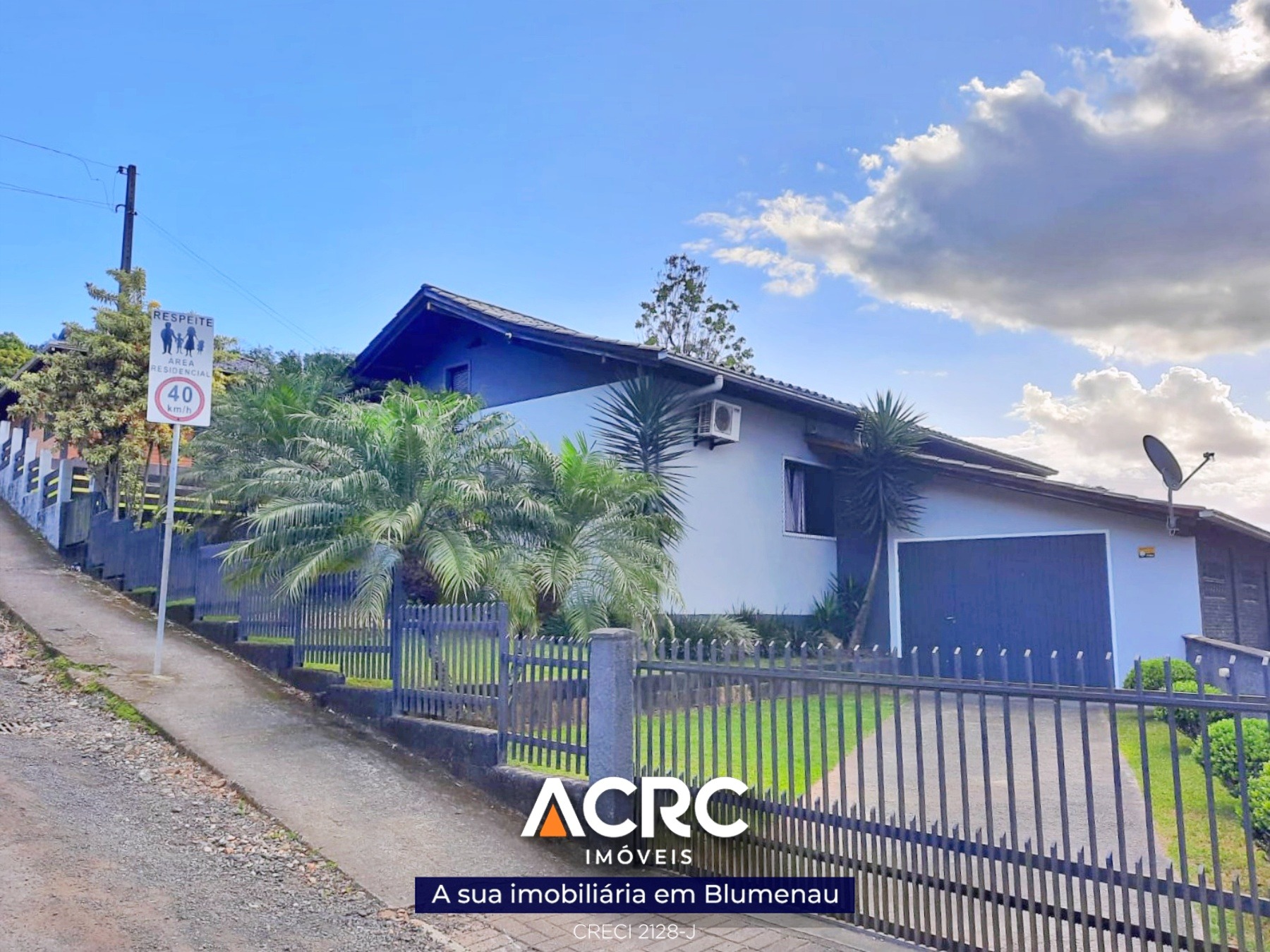 ACRC Imóveis - CA03532 - Casa a Venda no Bairro Itoupavazinha em Blumenau - foto 1