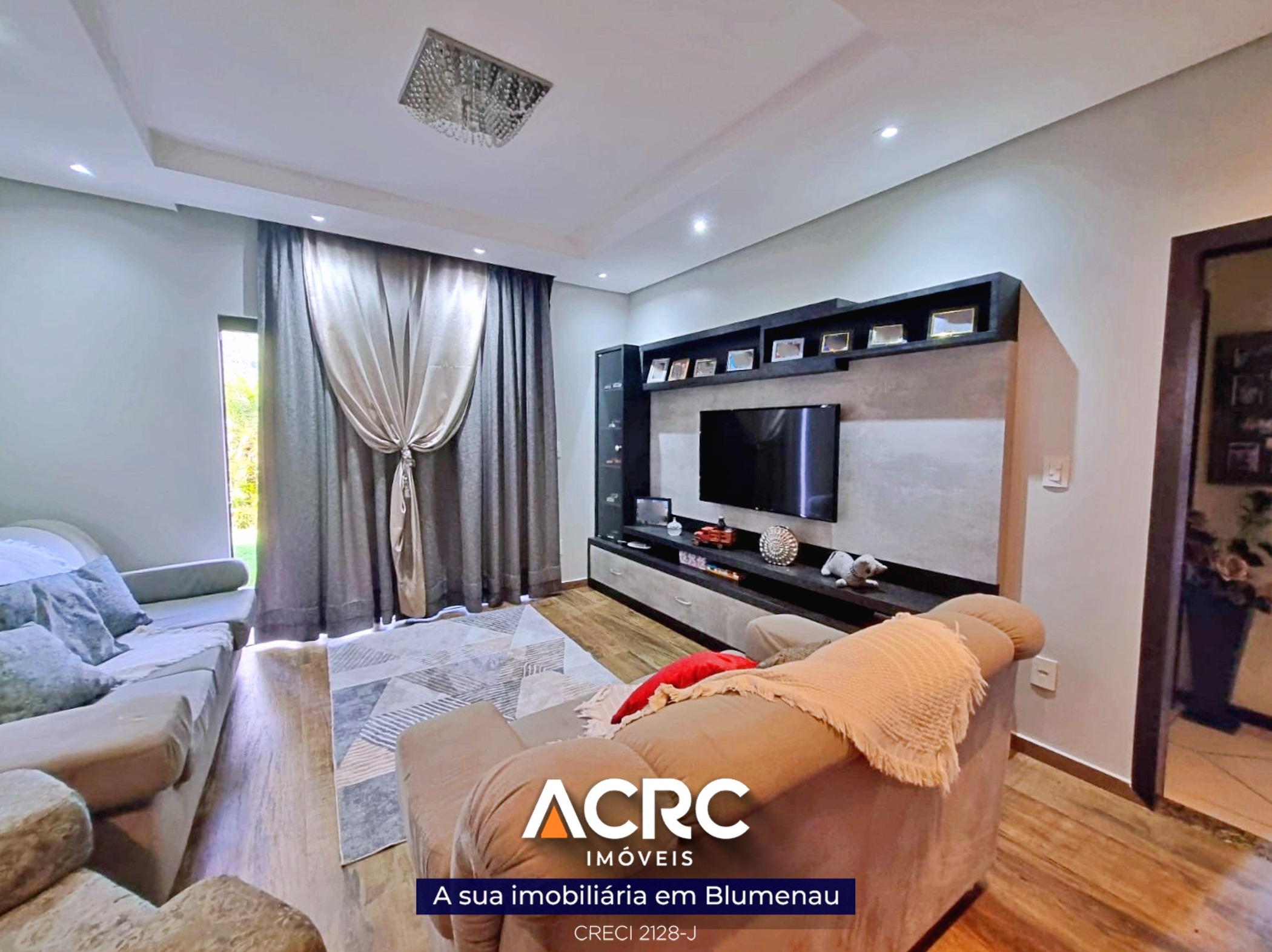 ACRC Imóveis - CA03505 - Casa a Venda no Bairro Fidélis em Blumenau — foto 4