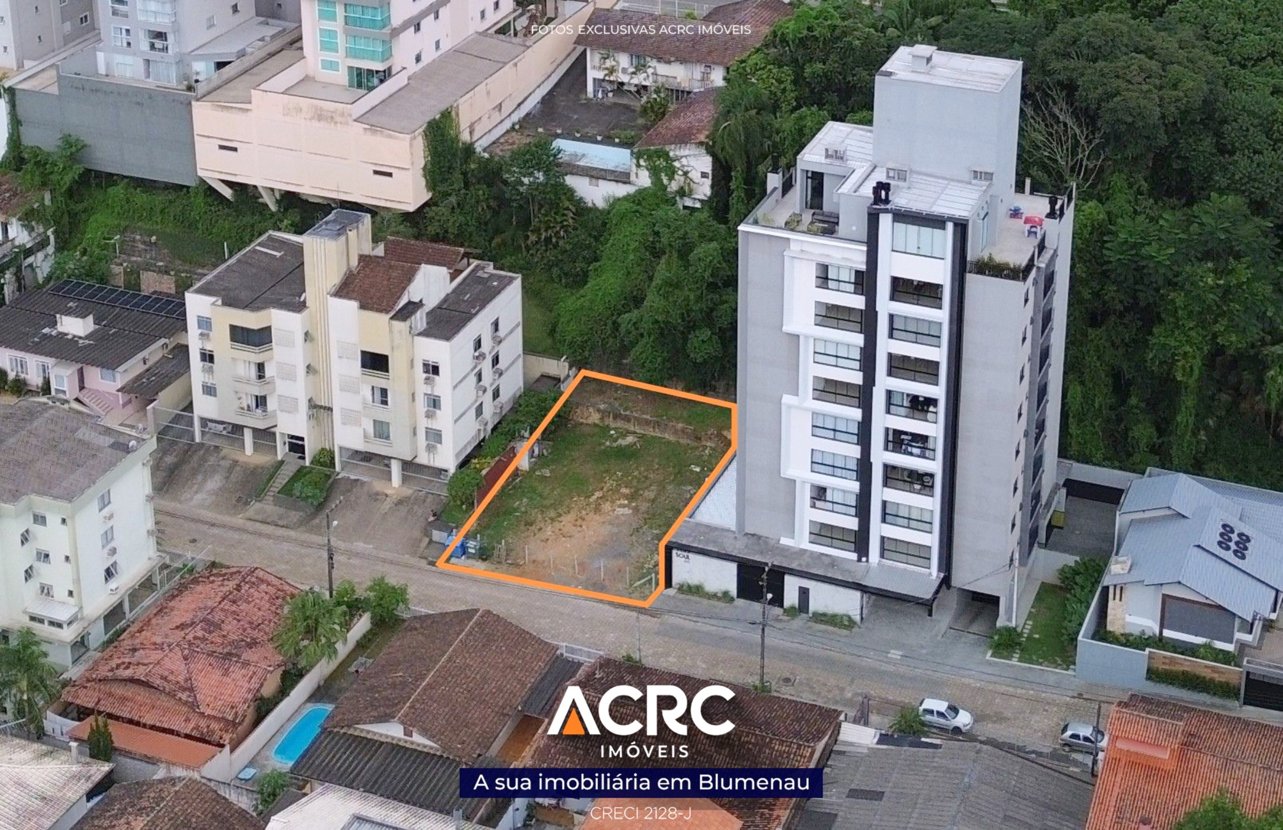 ACRC Imóveis - TE01281 - Terreno com um total de 401m a Venda no Bairro Itoupava Seca — foto 2