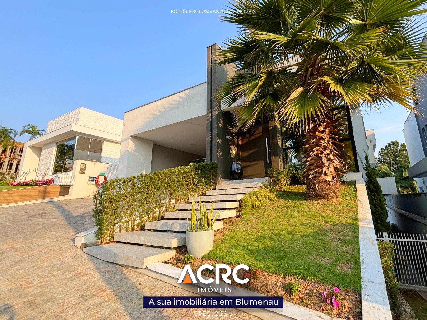 ACRC Imóveis - CA03566 - Casa para Locação no Bairro Itoupava Central em Blumenau - foto 1