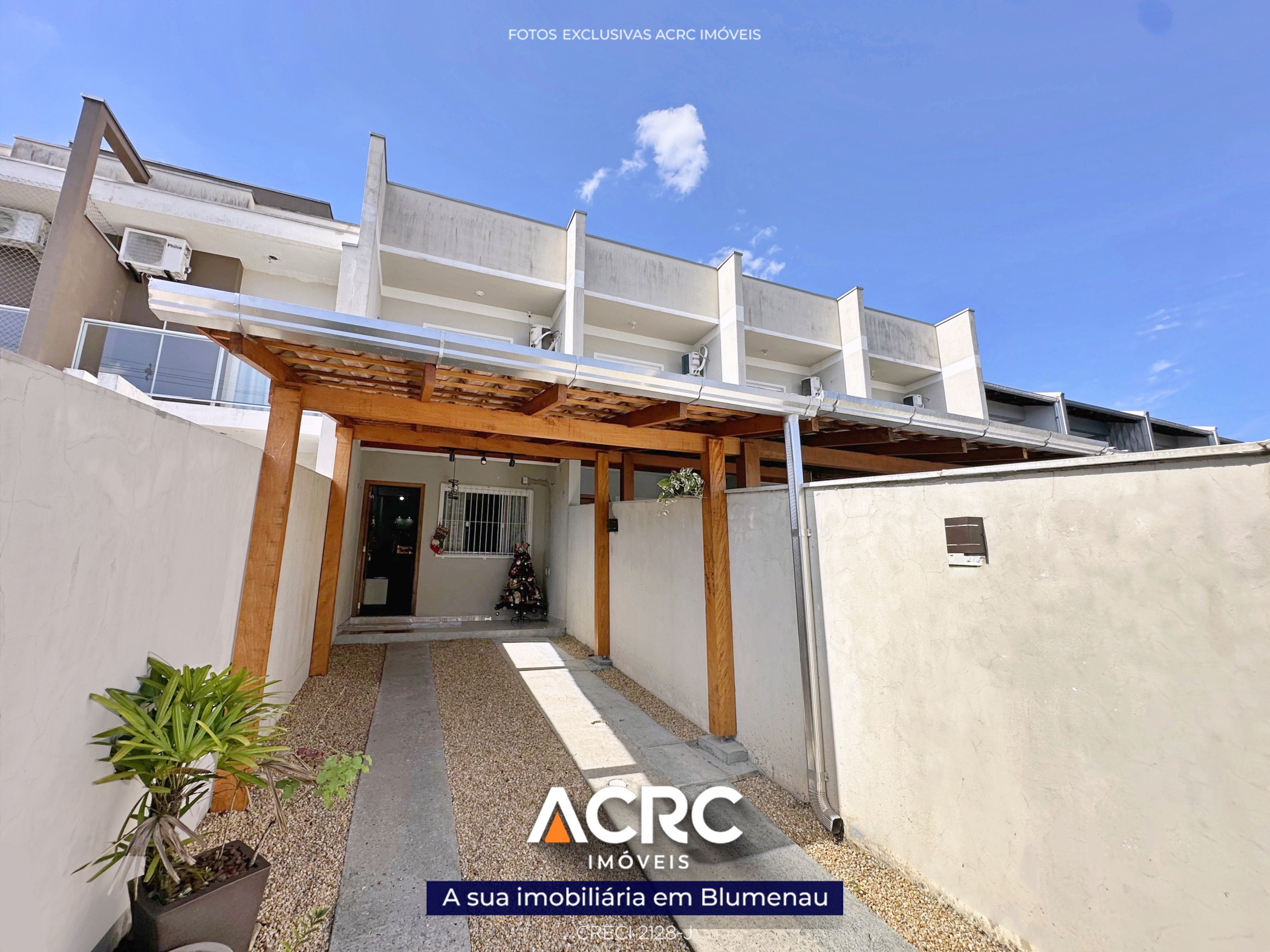 ACRC Imóveis - CA03549 - Casa estilo sobrado a Venda no Bairro Fortaleza Alta em Blumenau - foto 1