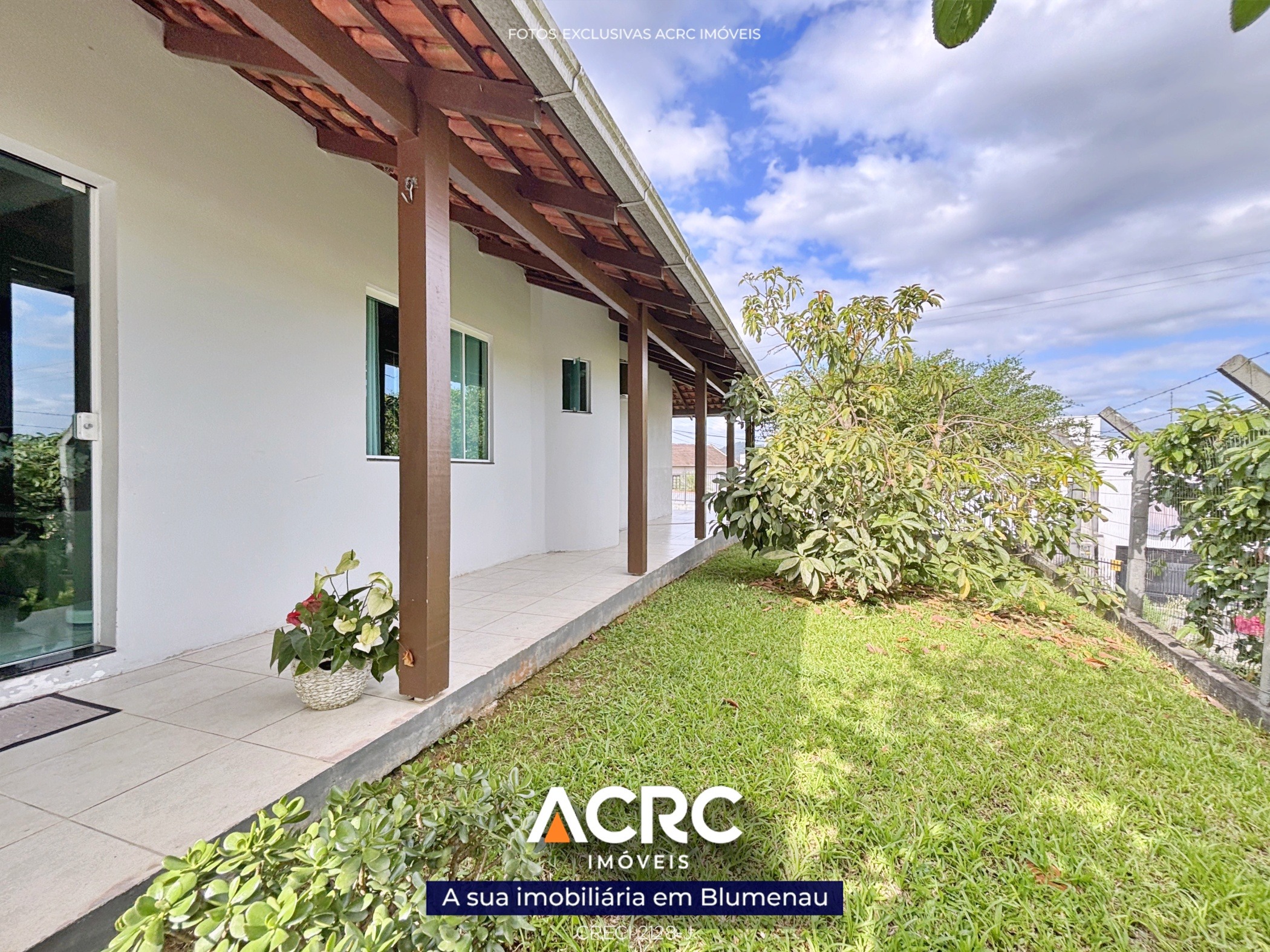 ACRC Imóveis - CA03545 - Casa a Venda no Bairro Itoupava Central em Blumenau — foto 2