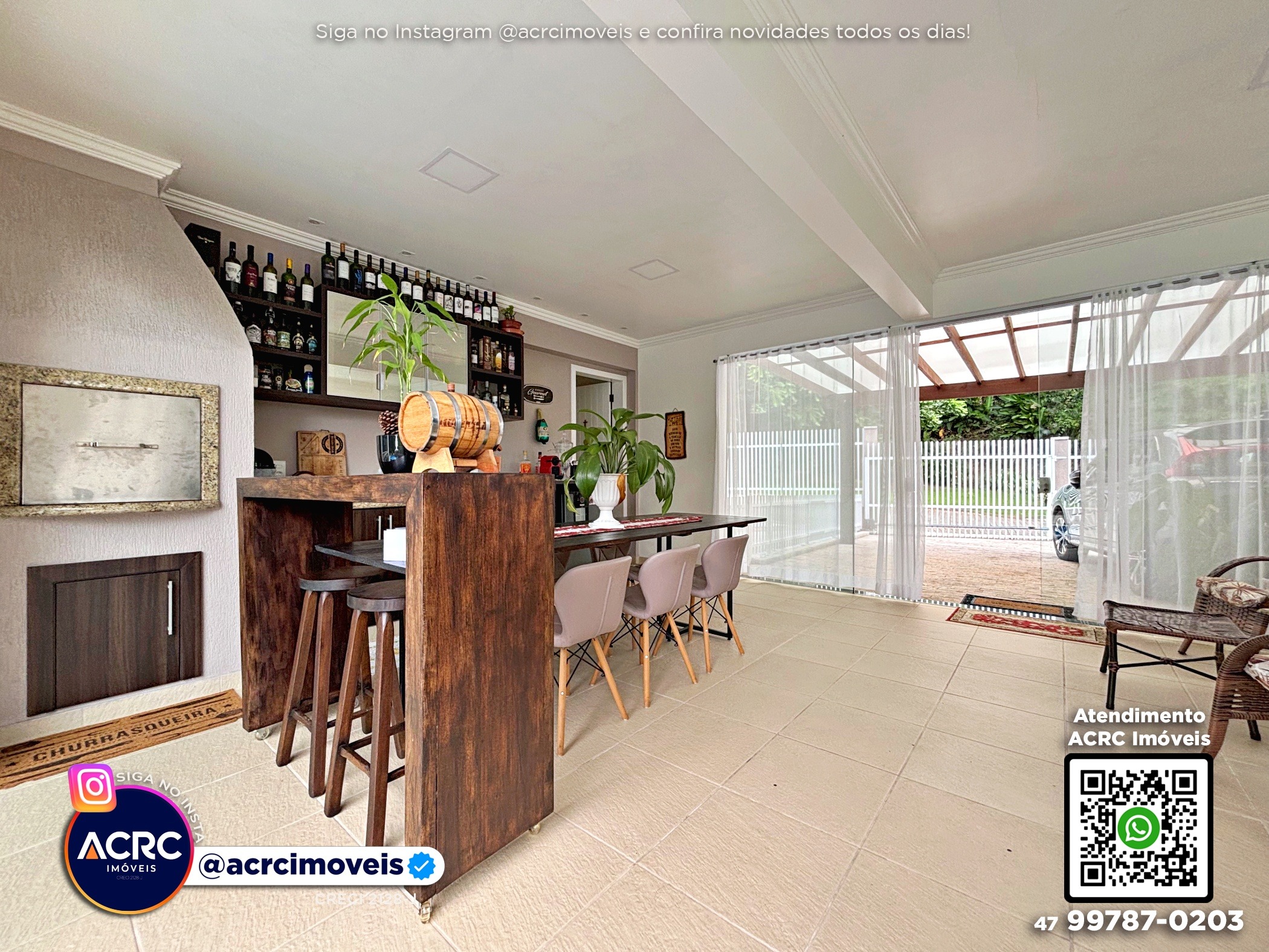 ACRC Imóveis - CA03649 - Casa a Venda no Bairro Garcia em Blumenau — foto 3