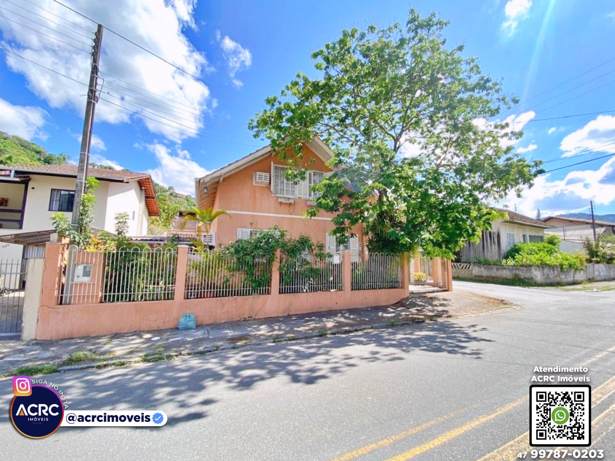 ACRC Imóveis - CA03631 - Casa a Venda no Bairro Garcia em Blumenau - foto 1