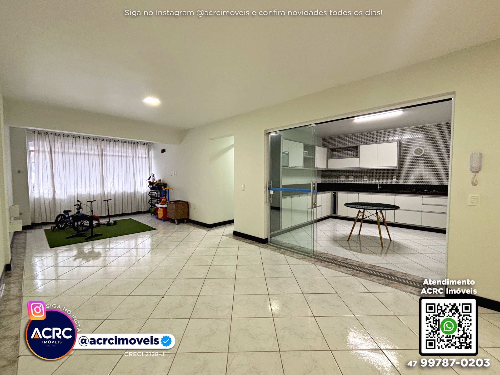 ACRC Imóveis - AP09916 - Apartamento para Locação no Bairro Água Verde em Blumenau - foto 1