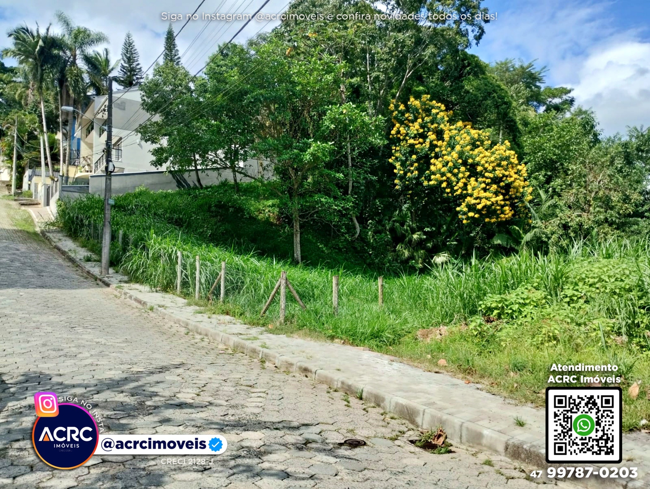 ACRC Imóveis - TE01313 - Terreno com um total de 1.122m a Venda no Bairro Água Verde em Blumenau - foto 1