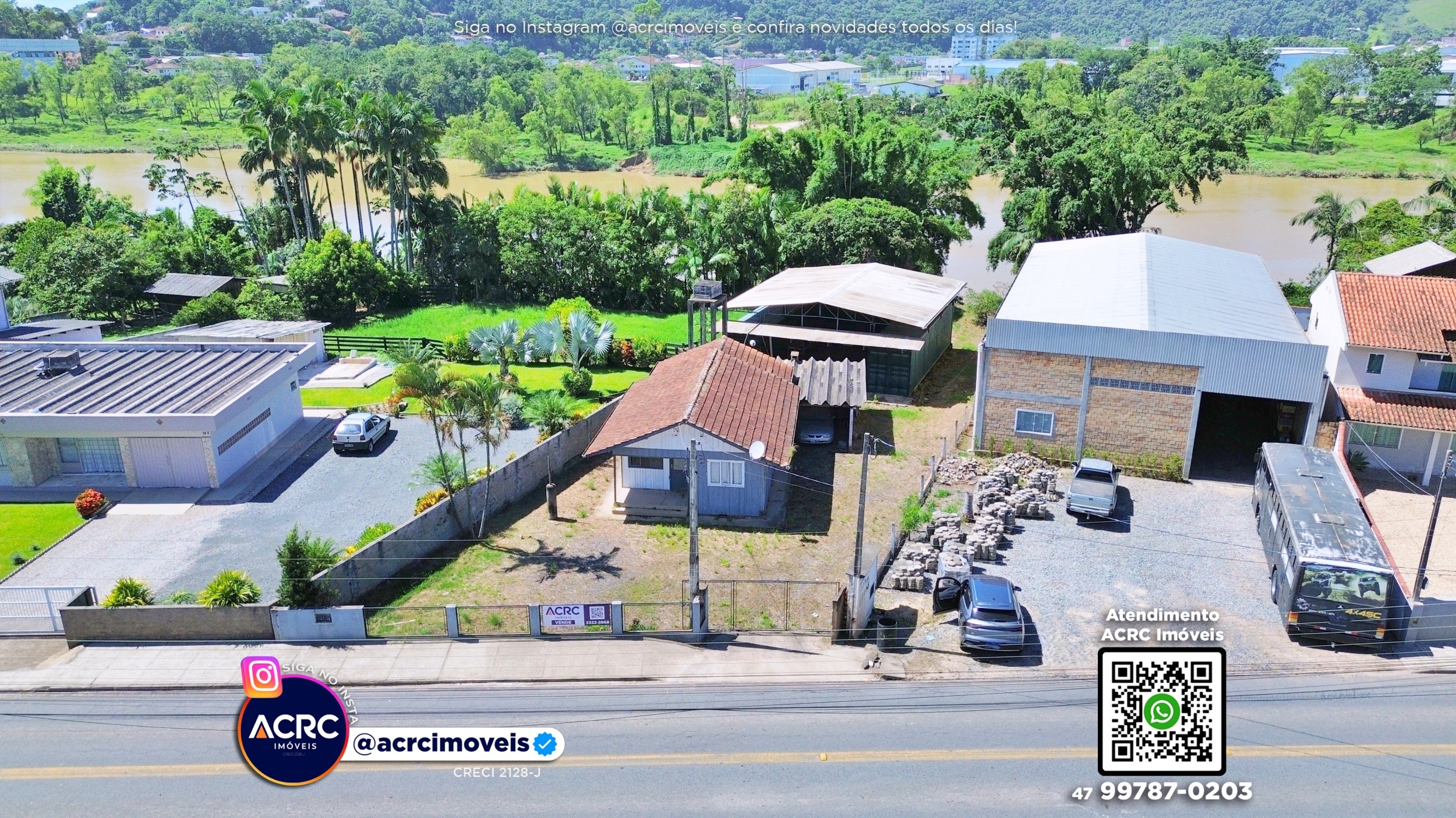 ACRC Imóveis - TE01306 - Terreno com galpão a Venda no Bairro Belchior Baixo em Gaspar — foto 2