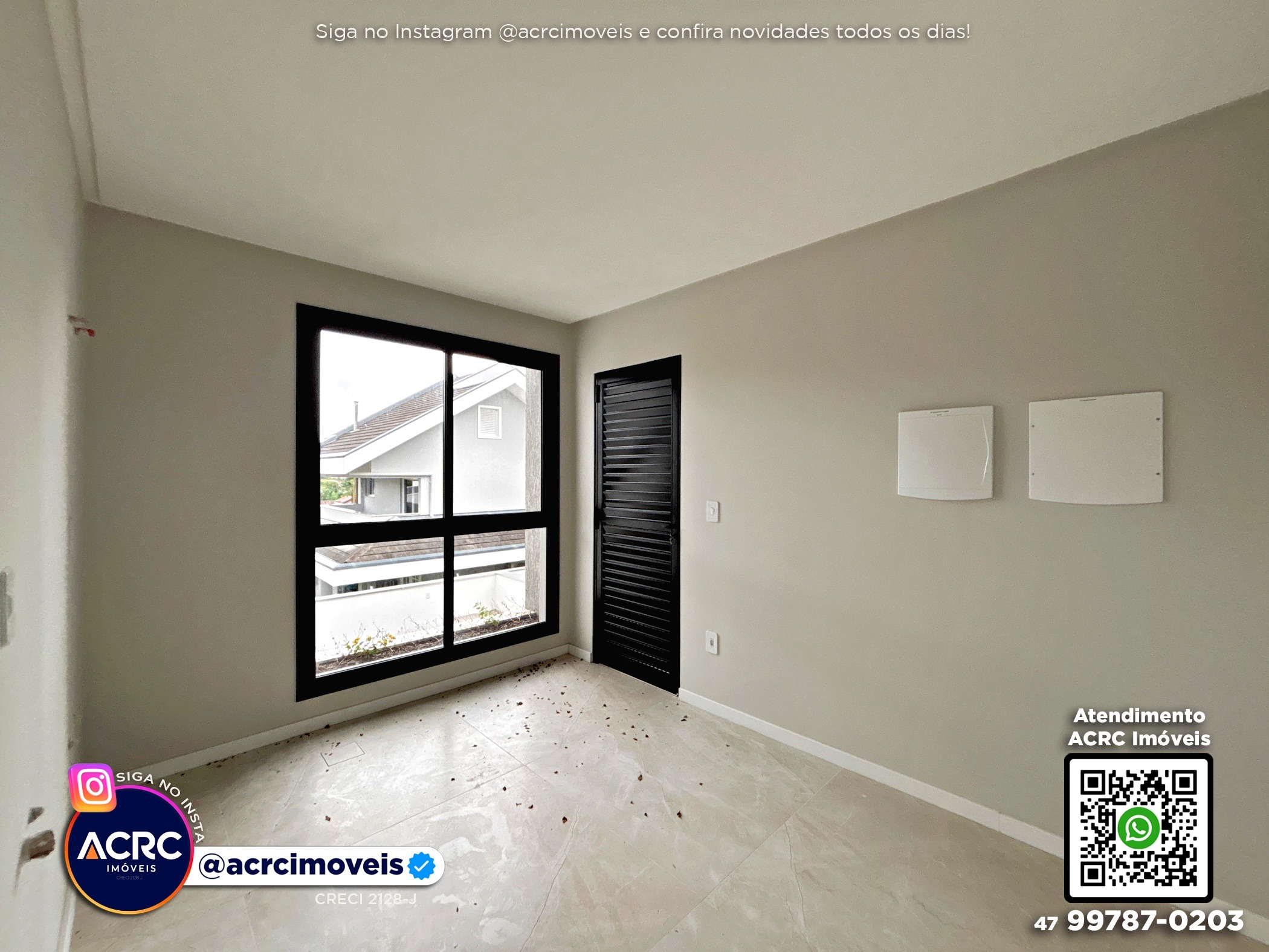 ACRC Imóveis - CA03668 - Sobrado Triplex a Venda no Bairro Escola Agrícola em Blumenau — foto 3