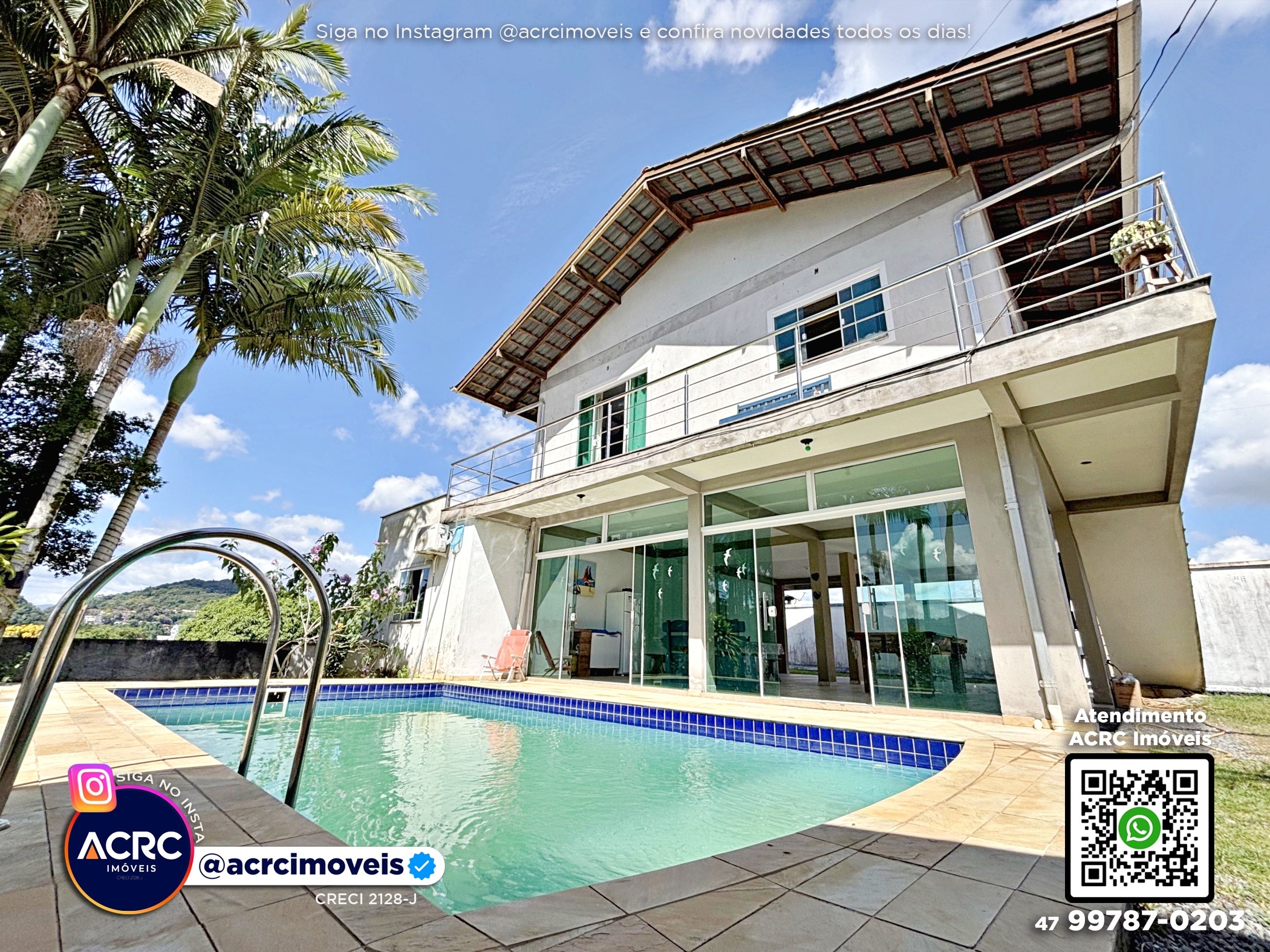 ACRC Imóveis - CA03682 - Casa com piscina a Venda no Bairro Itoupava Norte em Blumenau - foto 1